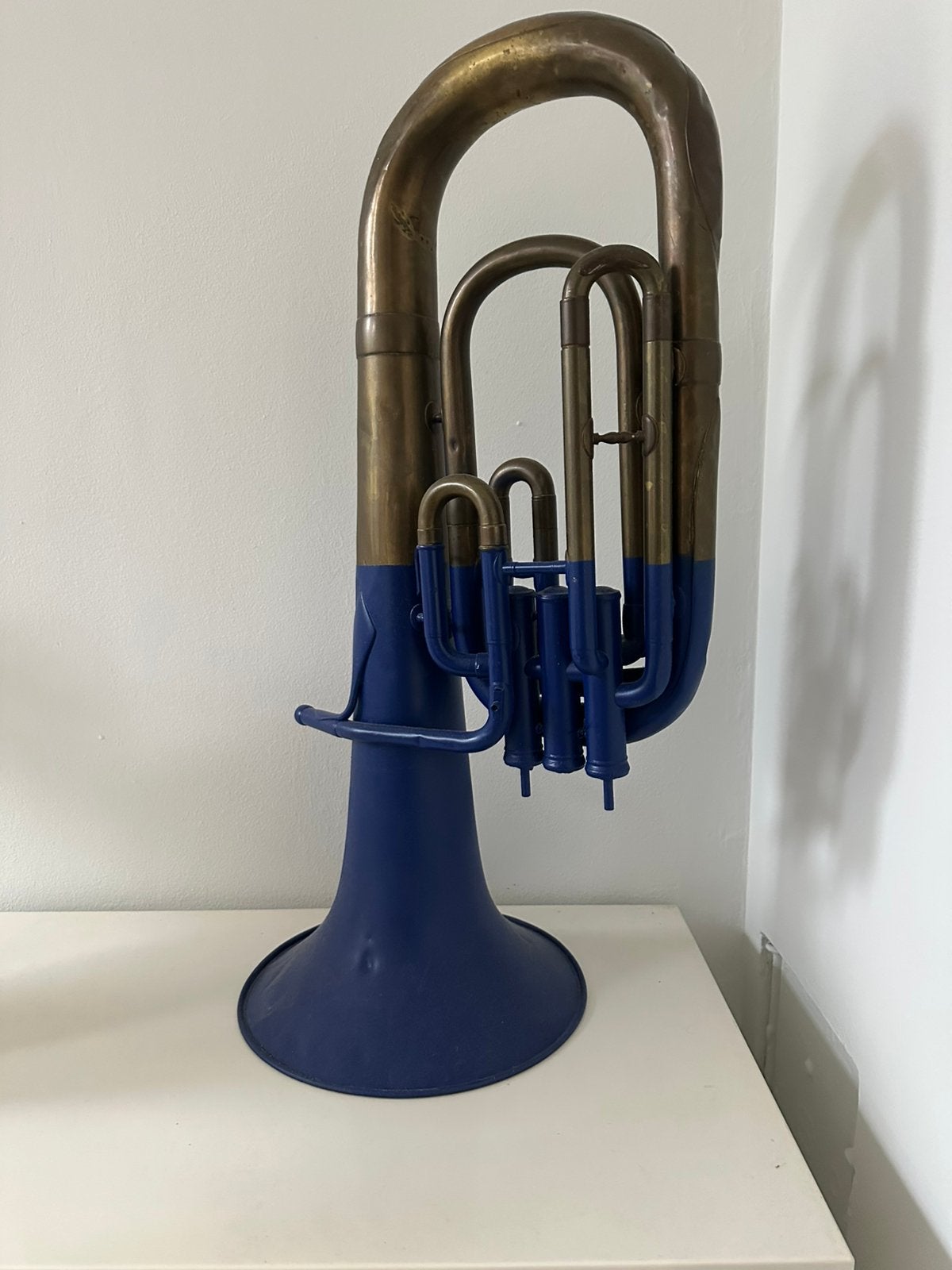 Oude bariton/euphonium decoratie blauw messing vintage, Ophalen of Verzenden, Gebruikt, Overige typen