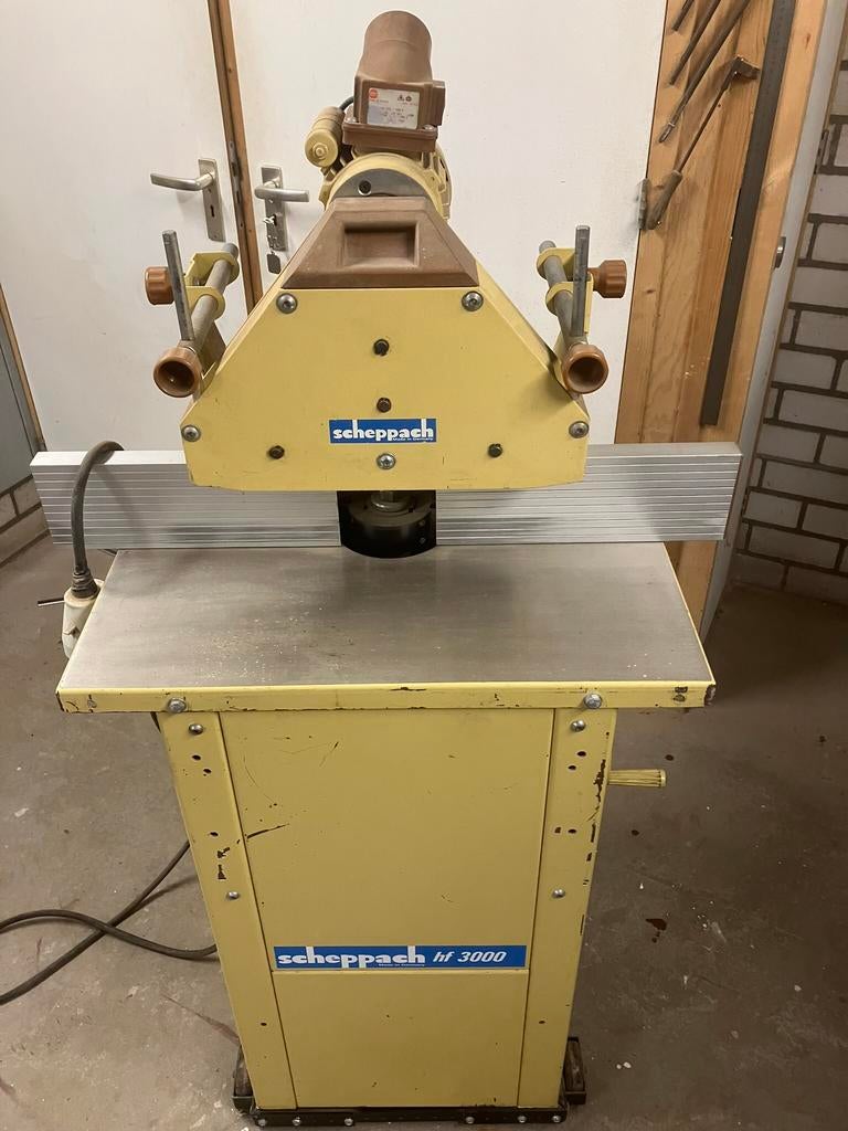 Scheppach HF3000. tafelfreesmachine 400volt, Ophalen, Zo goed als nieuw, Elektrisch, Overige soorten