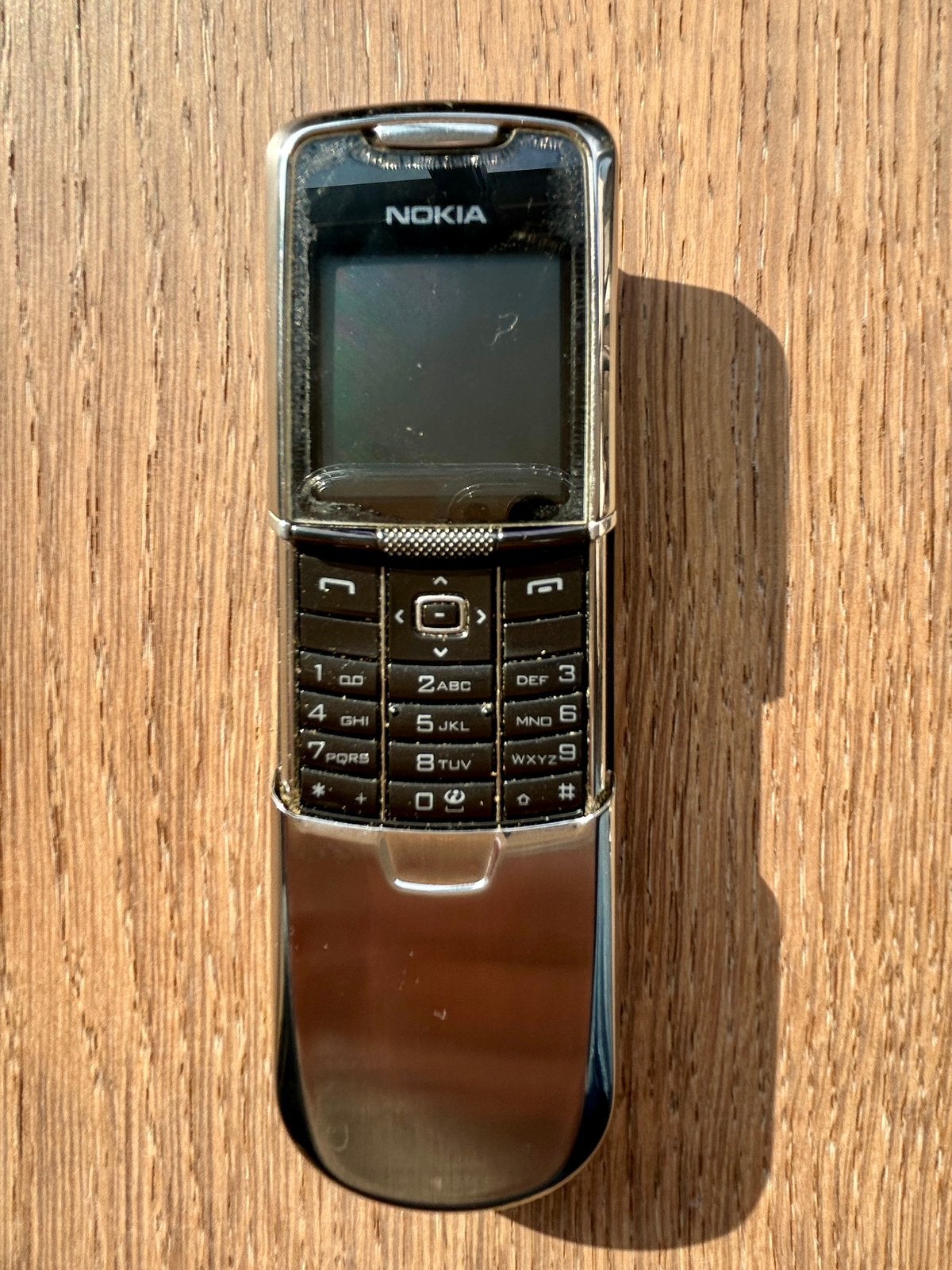 Nokia 8800 Classic met originele doos en oortjes, Telecommunicatie, Ophalen, Gebruikt, Schuifmodel, Fysiek toetsenbord