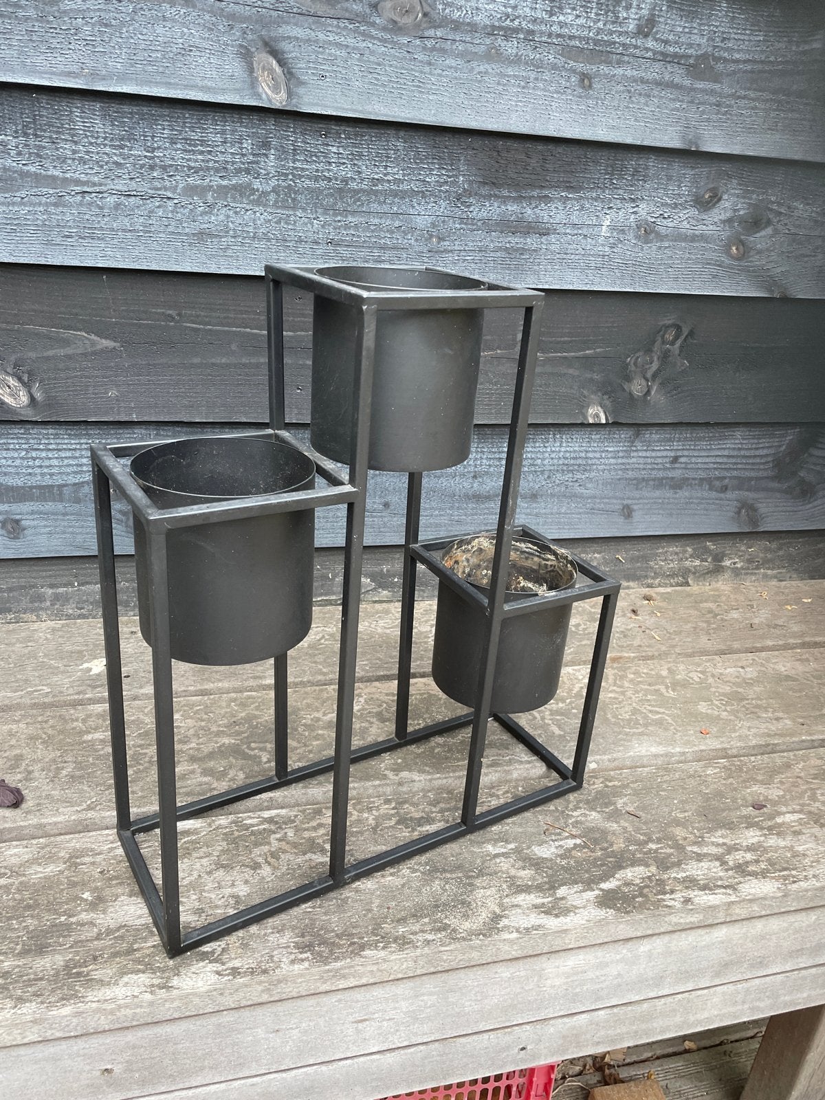 Zwart metalen plantenrek met 3 potten, Tuin en Terras, Bloempotten, Gebruikt, Binnen, Metaal, Overige vormen
