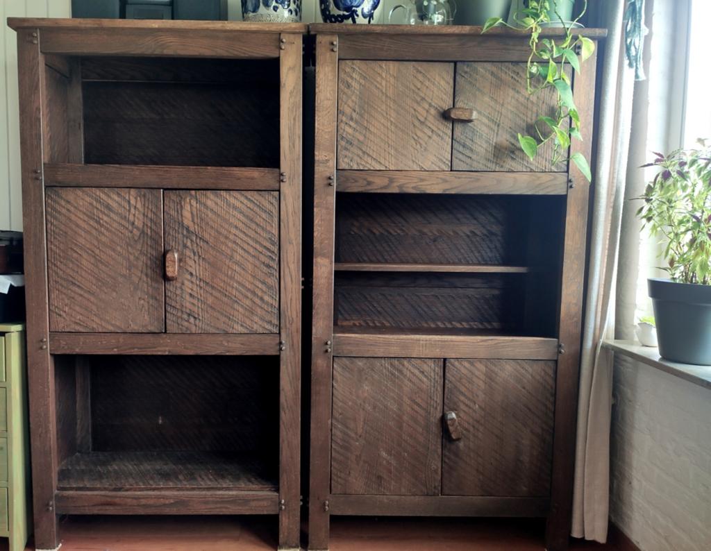 Unieke handgemaakte eikenhouten boekenkasten (2 stuks), Ophalen
