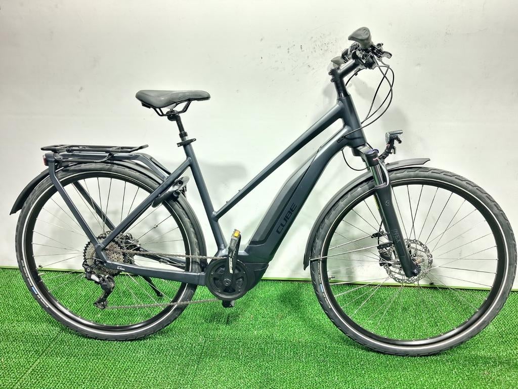 Cube touring pro bosch performance DEMO 337 KM 500wh intube, Fietsen en Brommers, Fietsen | Dames | Damesfietsen, 56 cm of meer
