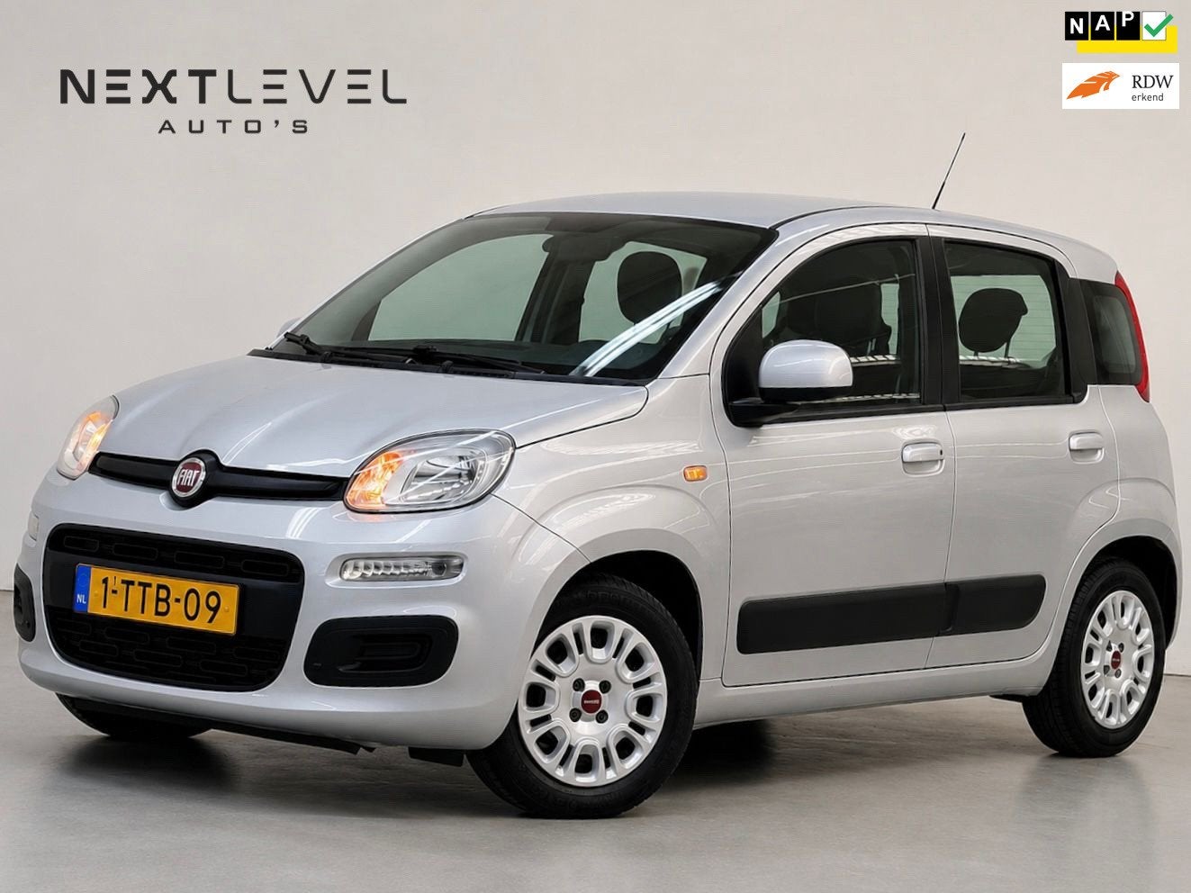 Fiat Panda 0.9 TwinAir Edizione Cool Groote Ondh Laag km Gar, Voorwielaandrijving, Dealer onderhouden, Gebruikt, Panda
