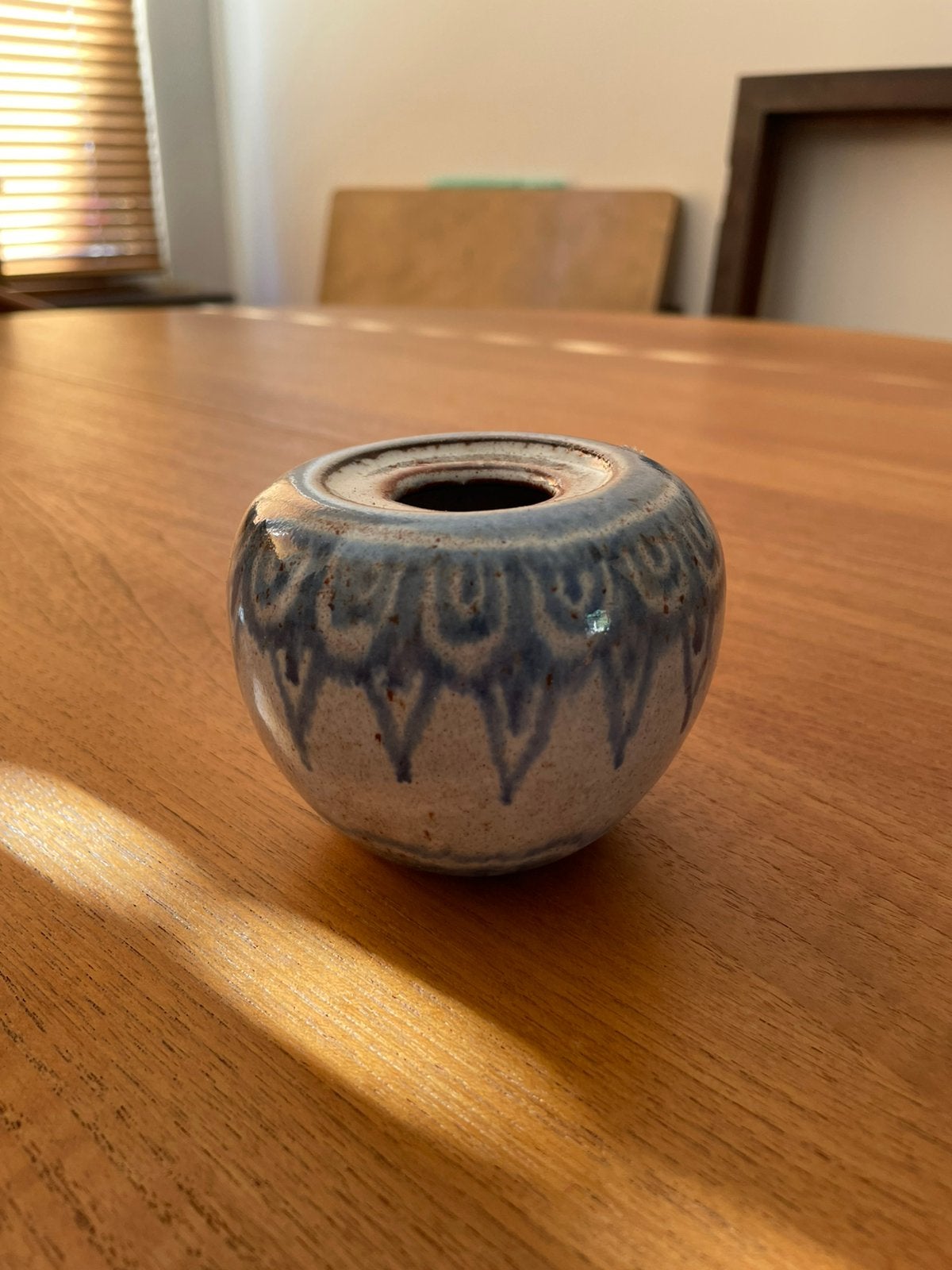 Vintage vaasje van Pottenbakkerij De Vuurvogel Milsbeek, Antiek en Kunst, Ophalen of Verzenden