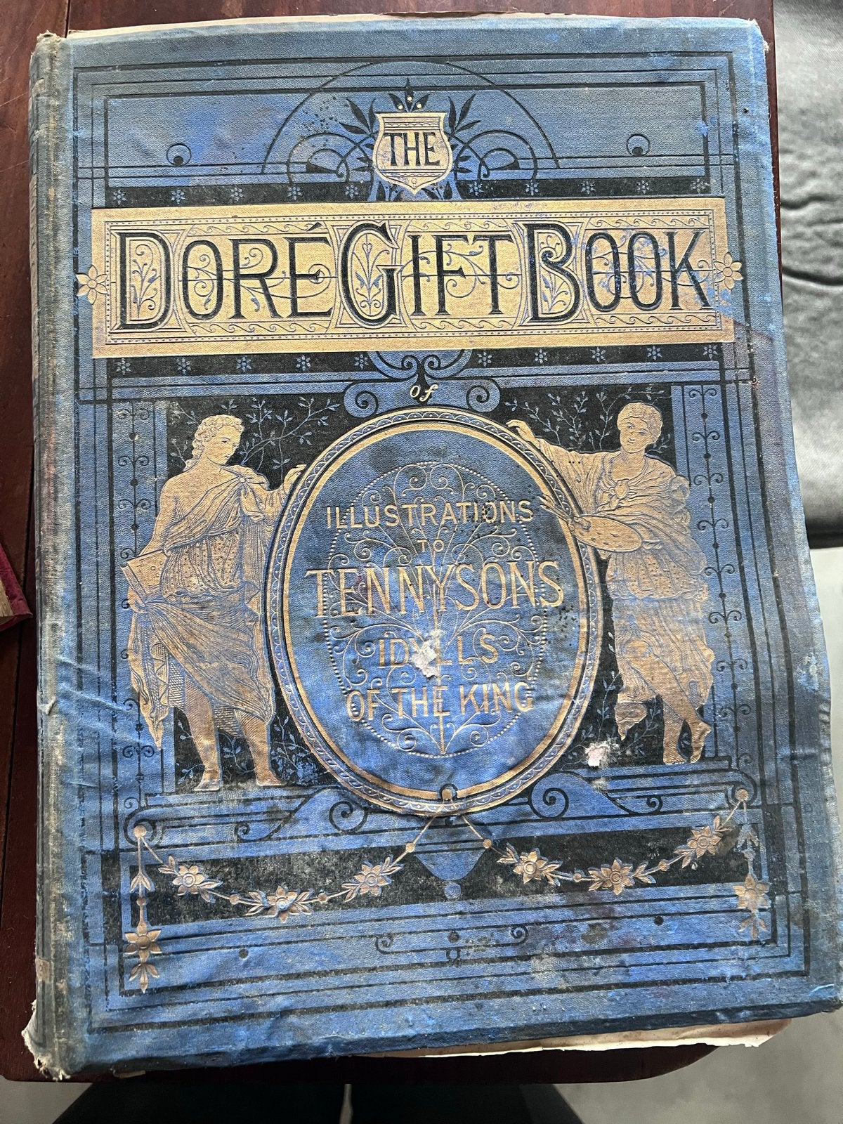 The Dore Gift Book - Illustraties van Tennysons Idylls, Ophalen