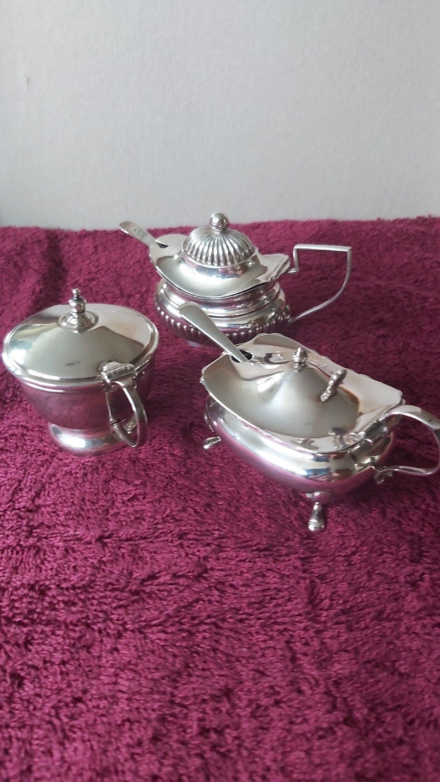 ZILVEREN MOSTERDPOTJES met LINER en 2 ZILVEREN LEPELTJES, Antiek en Kunst, Ophalen of Verzenden, Zilver