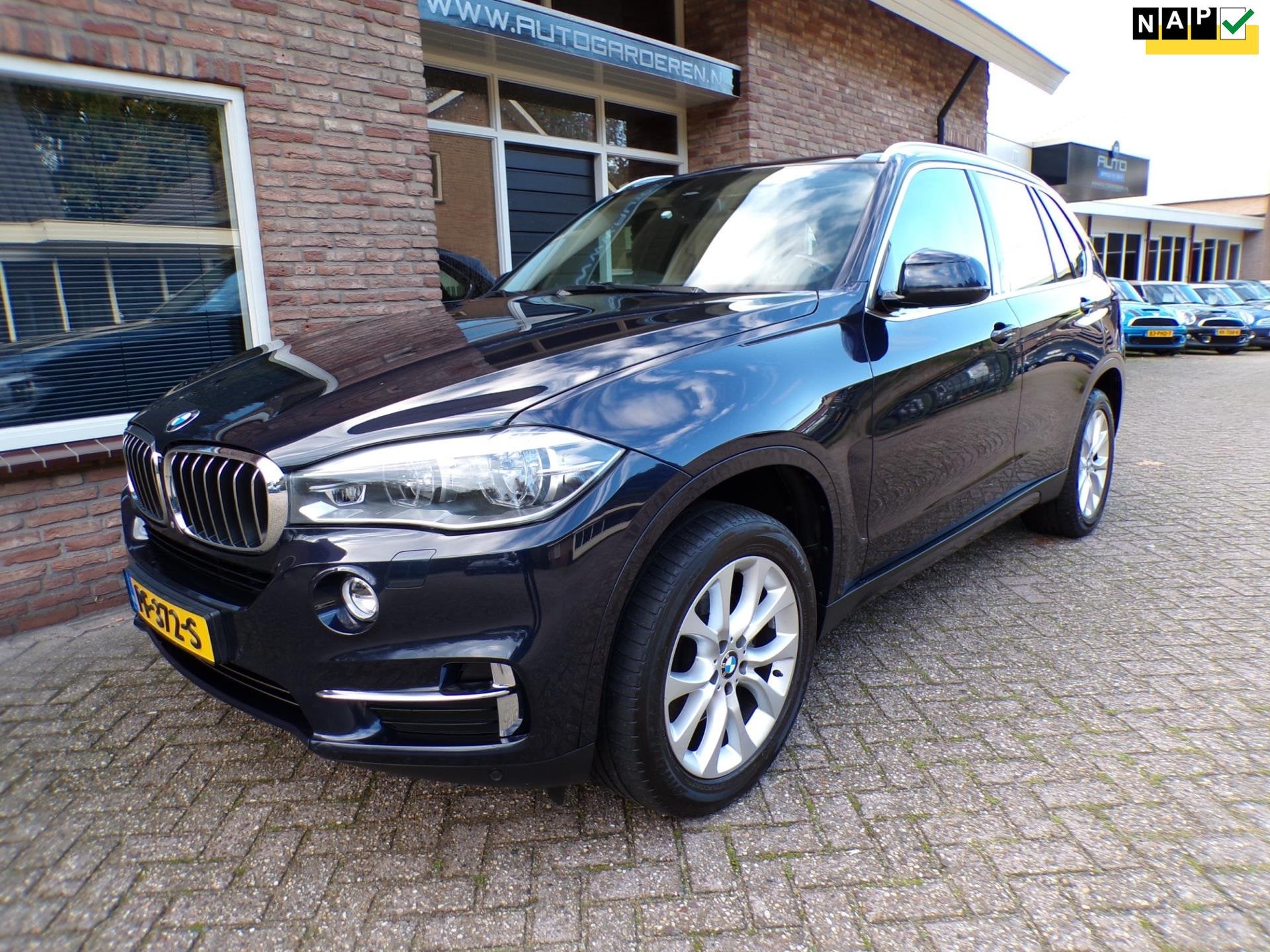 BMW X5 XDrive35i High Executive Automaat / Leder/ Navi / Pan, Auto's, BMW, Automaat, Dealer onderhouden, 2005 kg, Gebruikt