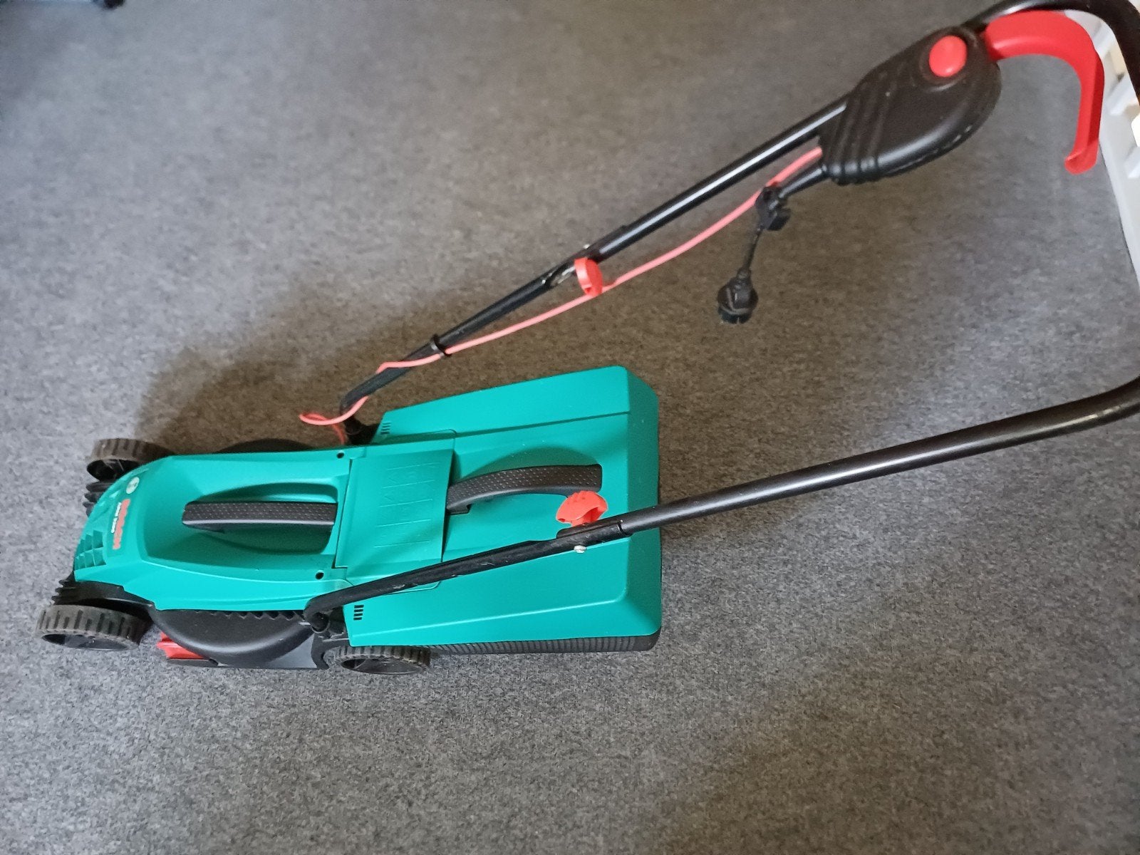 elextrische  grasmachine, Tuin en Terras, Ophalen, Gebruikt, Bosch