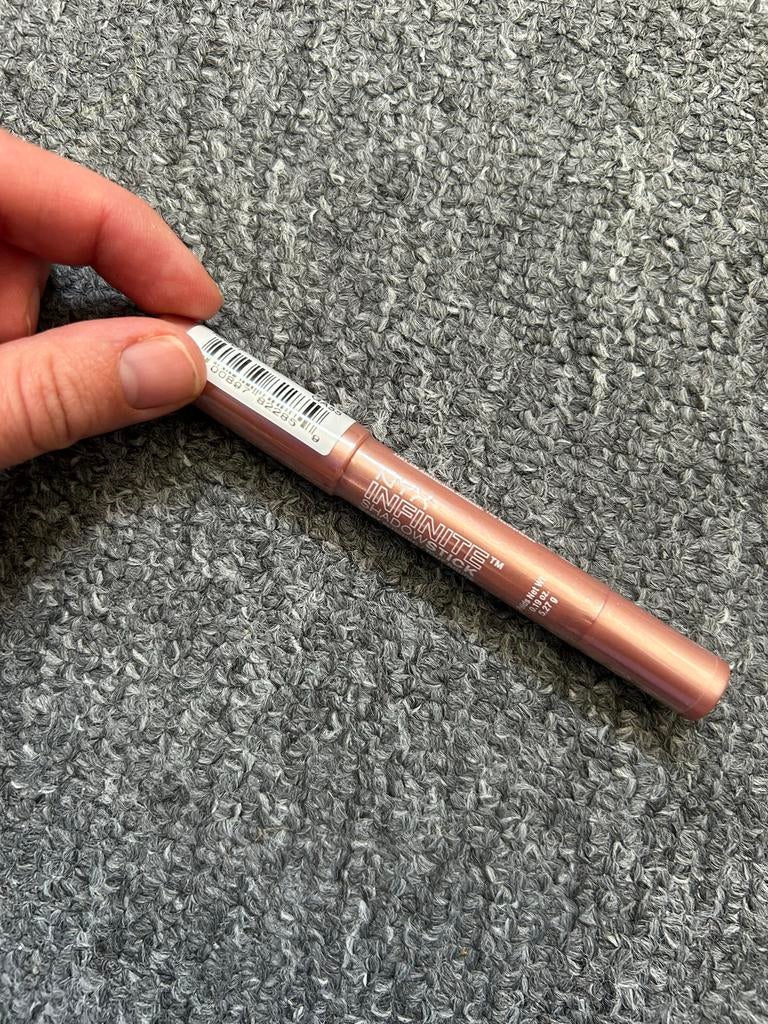 NYX Infinite Shadow Stick - Oogschaduw, Ogen, Nieuw, Ophalen of Verzenden, Make-up