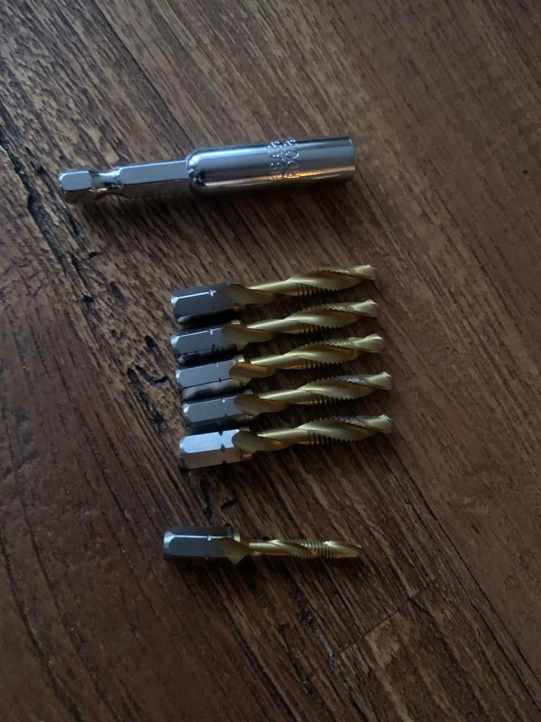 Set van 6 boortapbits (1x M4 en 5x M6), Ophalen, Nieuw