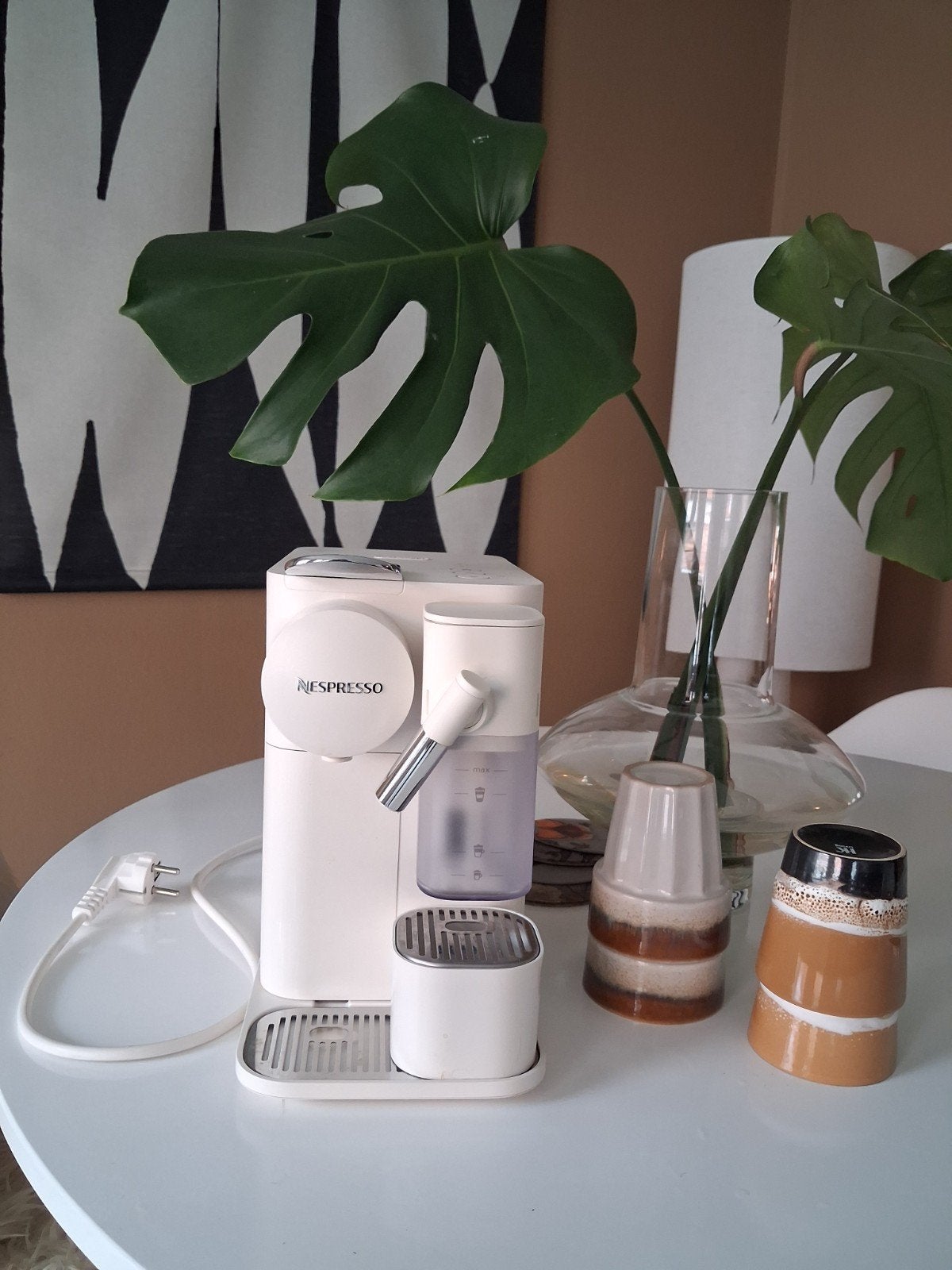 DELONGHI Nespresso Lattissima One wit, Ophalen, Zo goed als nieuw, Espresso apparaat