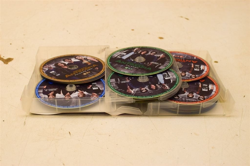 17 dvd box Squadra Antimafia seizoen 1 tm 4 49428, Ophalen of Verzenden, Gebruikt