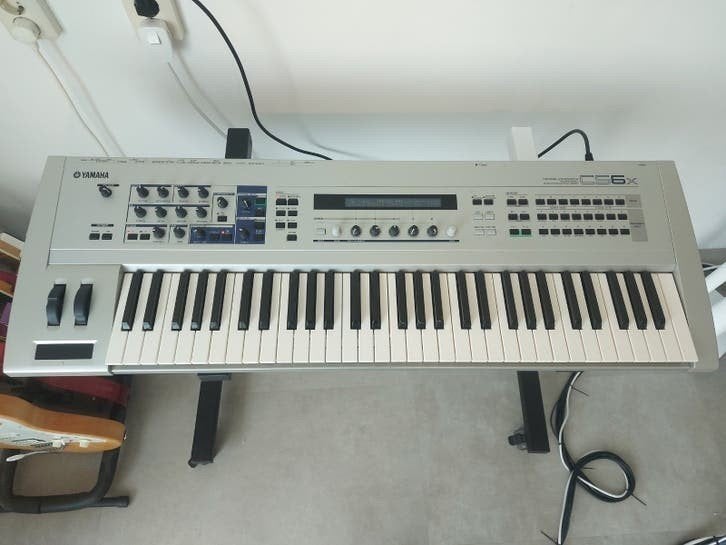 Yamaha CS6x met 4MB SmartMedia Card, Ophalen, 61 toetsen, Yamaha, Zo goed als nieuw