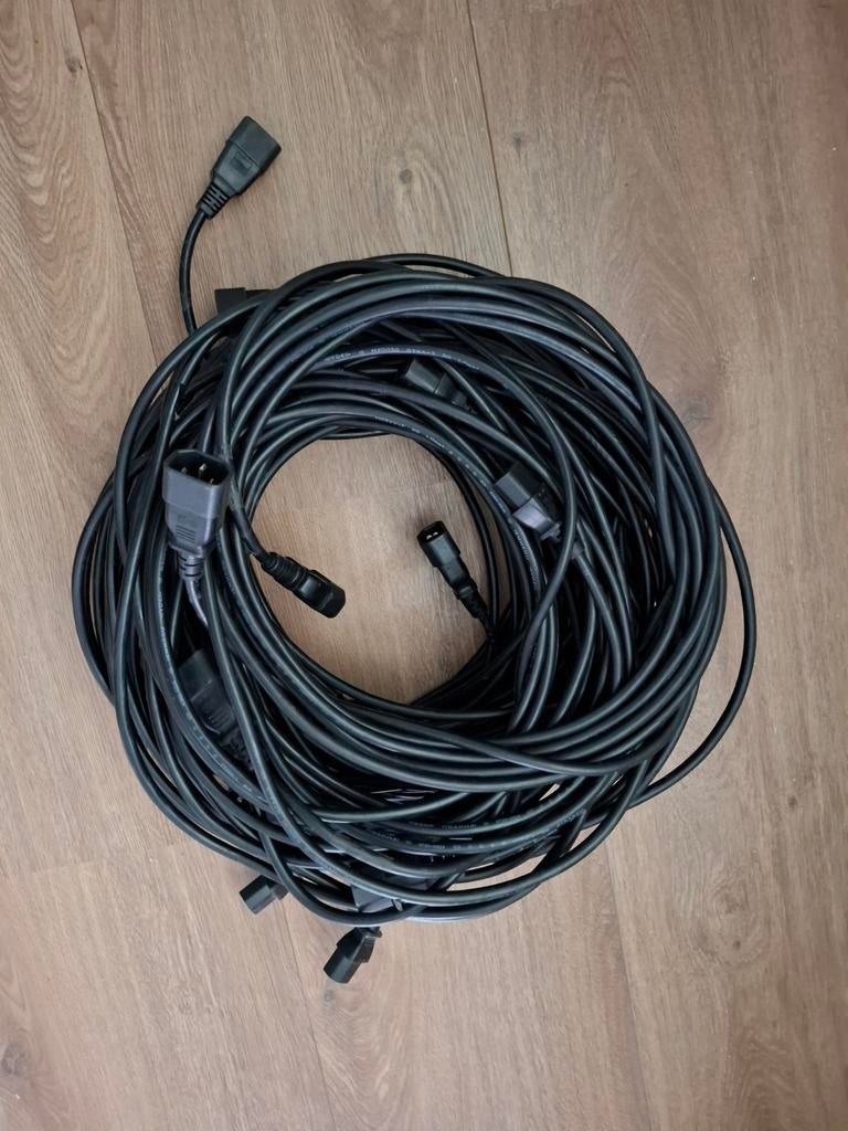 Voedingkabels, C13 naar C14 doorluskabel, 5 meter lang, Computers en Software, Ophalen of Verzenden