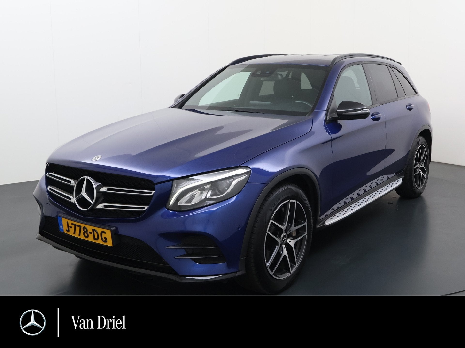 Mercedes-Benz GLC 220 d 4MATIC AMG line | Trekhaak Comand, Auto's, Mercedes-Benz, Automaat, 12 maanden, Gebruikt, Blauw