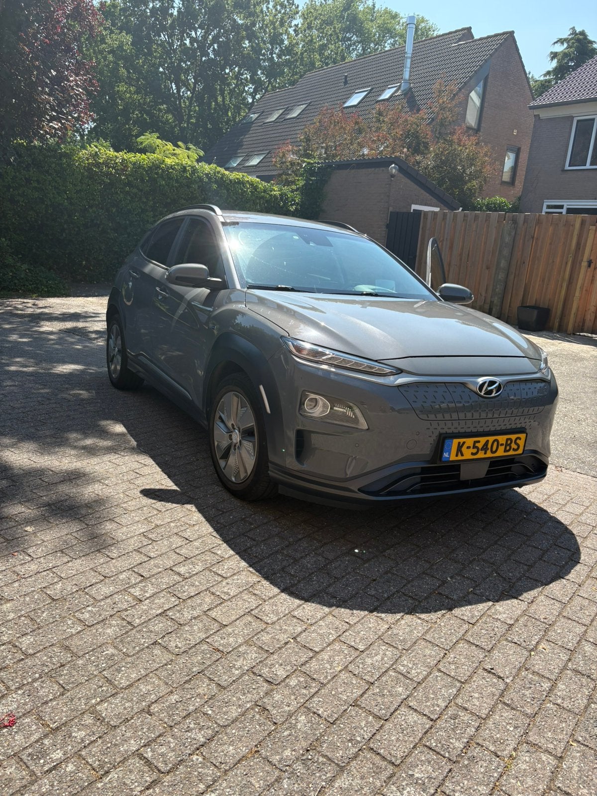 Financial Lease Hyundai Kona EV 204pk 2WD Aut. 2020 Grijs, 14 kWh, Elektrisch, 420 min, 38 pk
