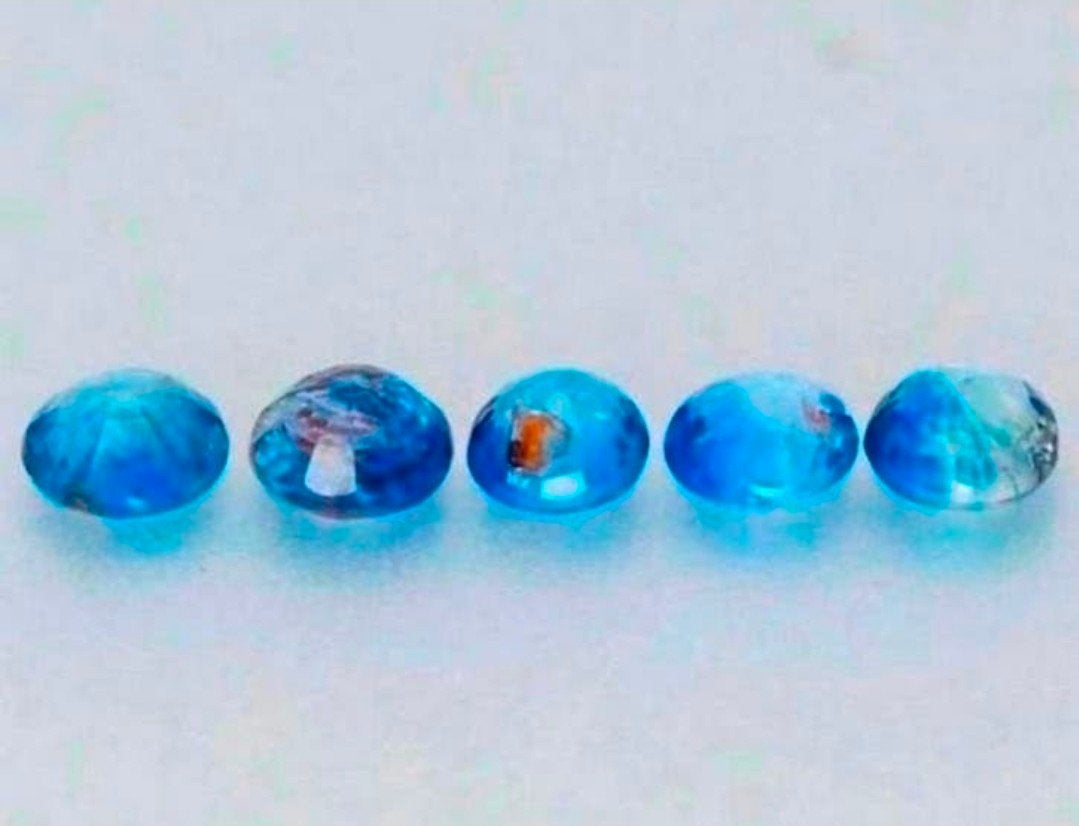 5 Ronde Blauwe Saffieren, 0.95ct, Songea, Beryllium, Ophalen of Verzenden