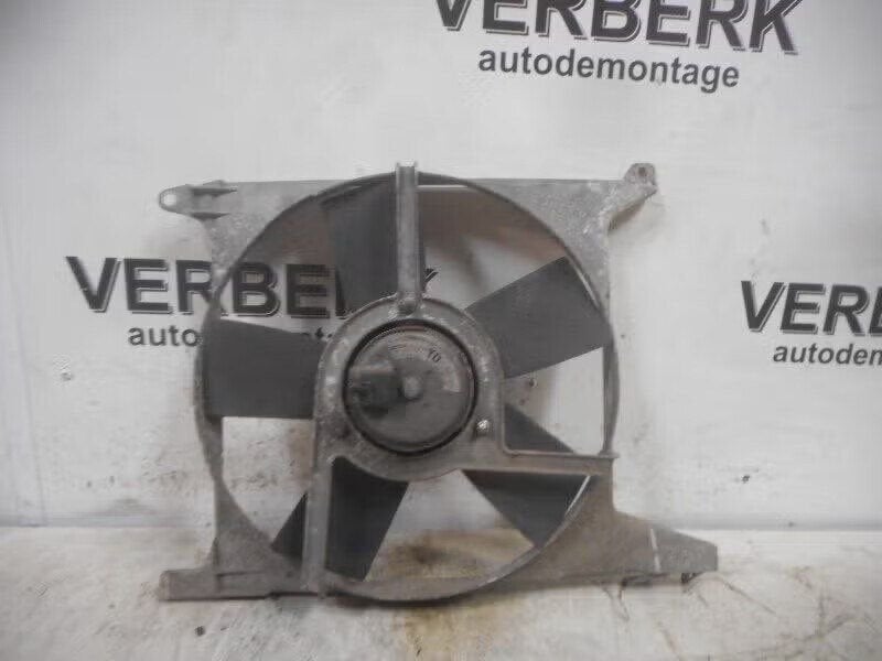 KOELVENTILATOR Opel Astra F Caravan (51 / 52) (90413986YD), Robert Bosch AG, Gebruikt, Opel, Ophalen of Verzenden