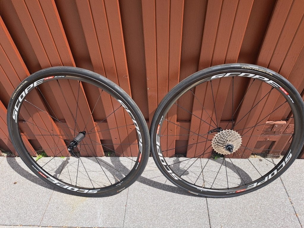 SCOPE R3 LICHTE KLIMWIELSET 11/32 COMPLEET 100% OK FOTO,S, Fietsen en Brommers, Fietsonderdelen, SCOPR R3, Racefiets, Zo goed als nieuw