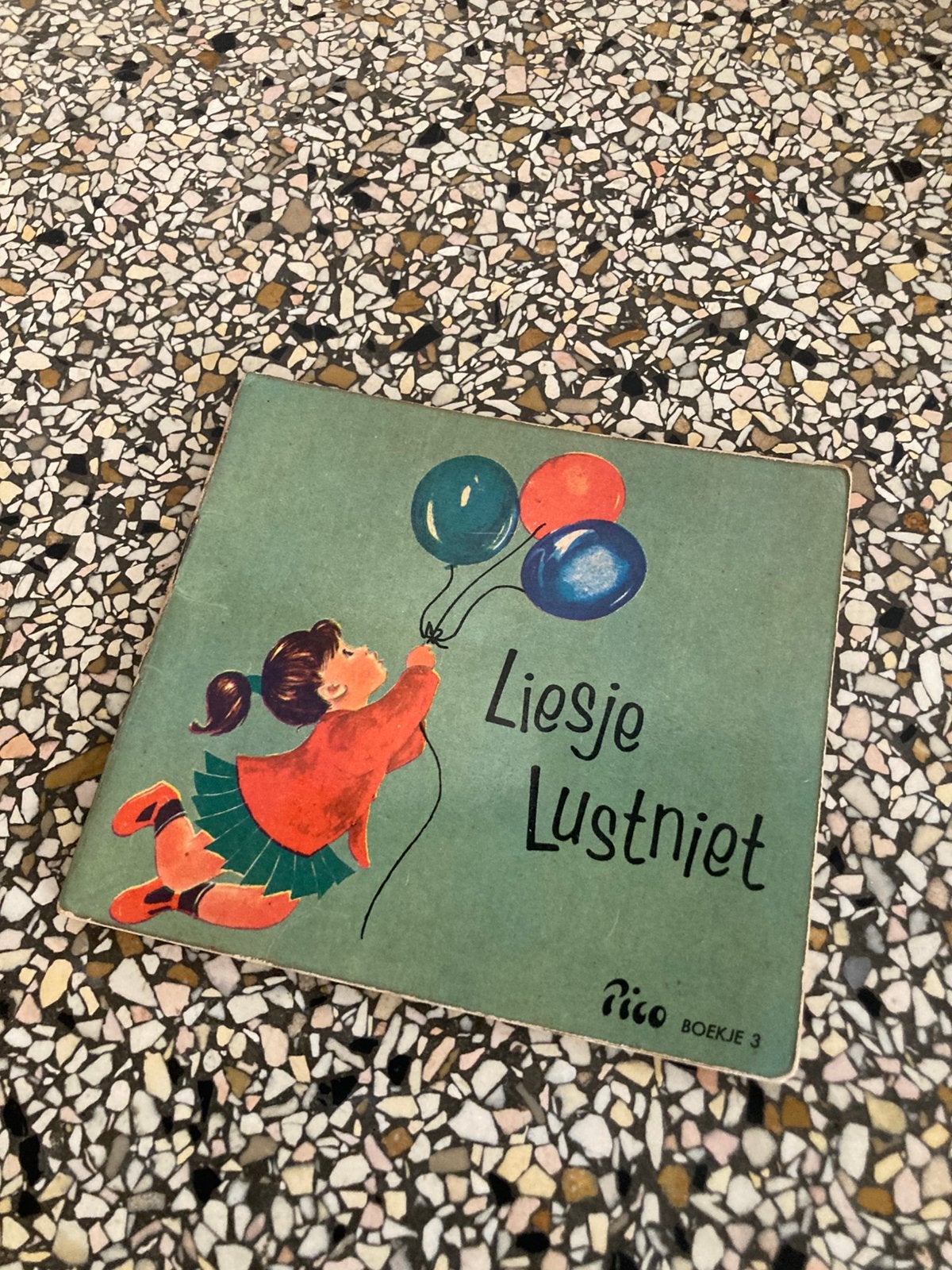 Liesje lustniet, Ophalen of Verzenden