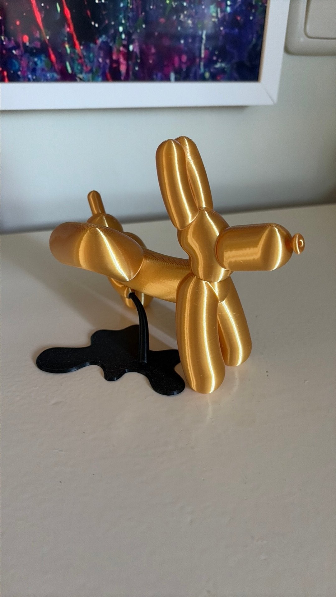Grappige plassende balloondog, Ophalen of Verzenden, Beeld, Goud, Kunststof