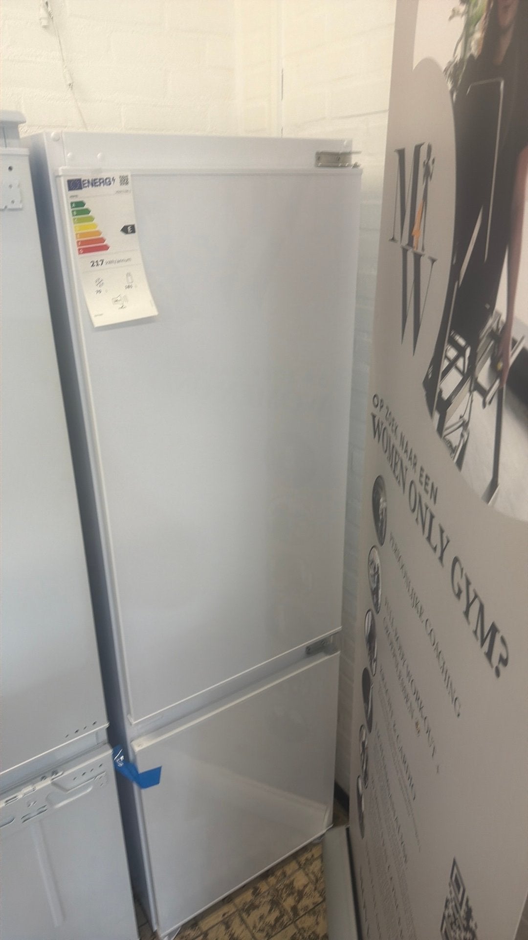 Vestel koelvriescombinatie nieuw inbouw sleepdeur 178 nieuw, Vestel, 200 liter of meer, Met aparte vriezer, Nieuw