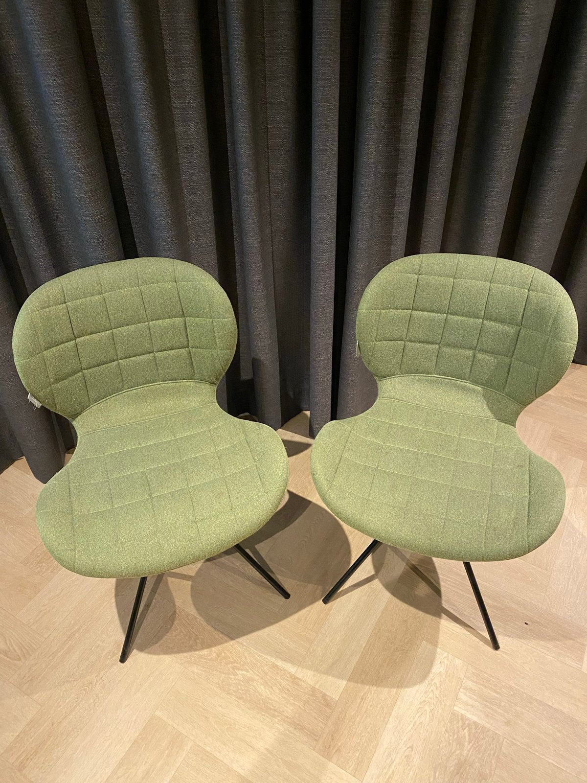 2x Zuiver OMG eetkamerstoelen groen, Huis en Inrichting, Ophalen, Gebruikt, Twee, Overige kleuren