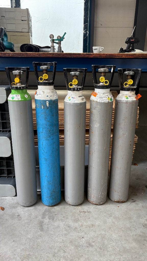 Diverse gasflessen voor lassen (Menggas/lasgas  zuurstof ), Ophalen, Gebruikt, Minder dan 150 ampère, Overige typen