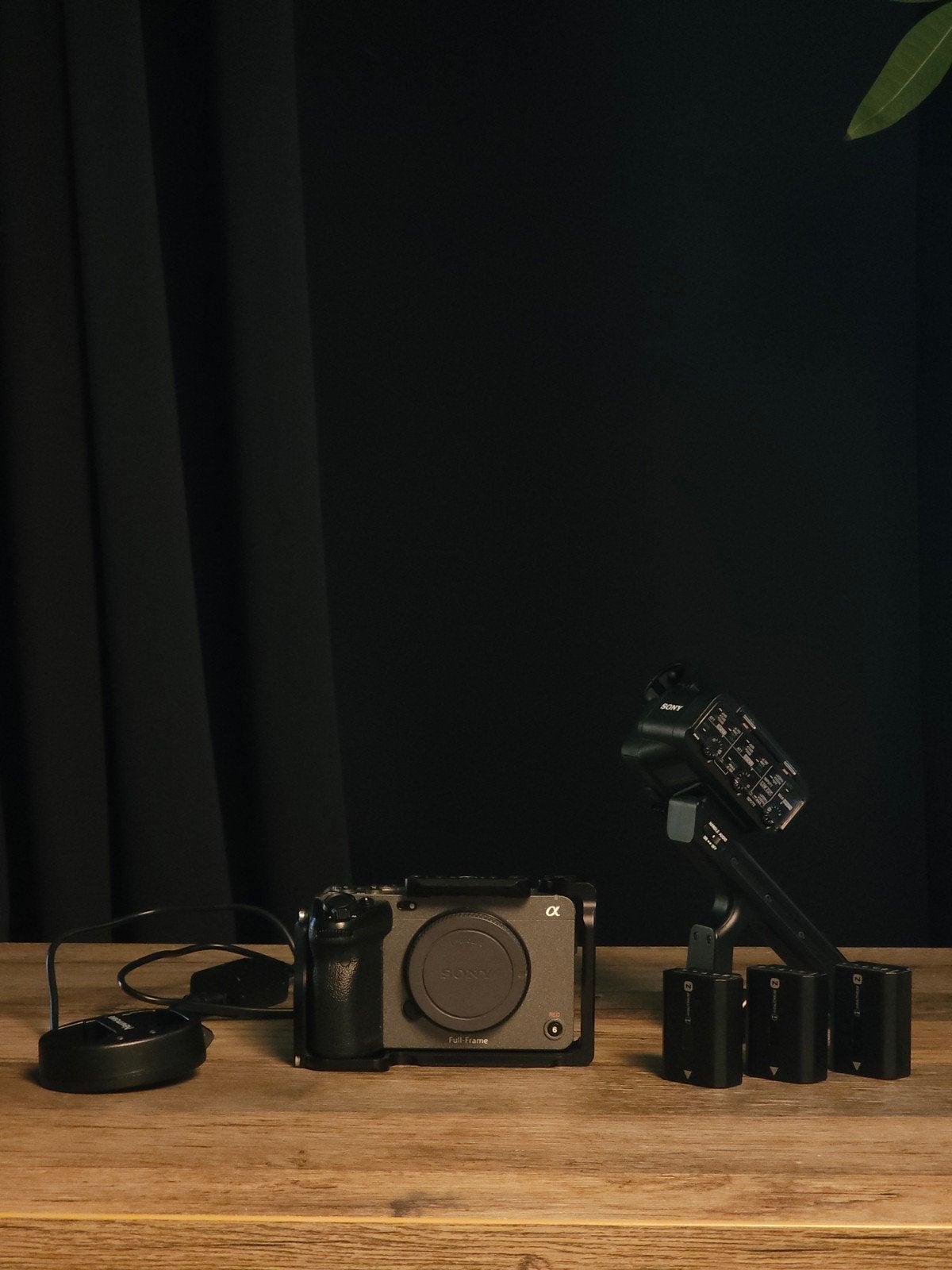 Sony FX3 + Vocas Cage & 4 Accus, Audio, Tv en Foto, Professionele Audio-, Tv- en Video-apparatuur, Zo goed als nieuw, Video, Ophalen of Verzenden