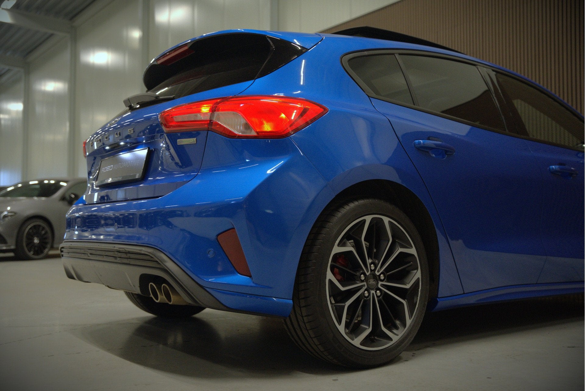 Foto 24 van Ford Focus 1.0 EcoBoost ST Line Business | Panoramadak | Ban