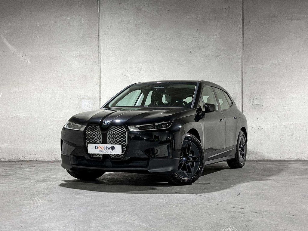 BMW iX xDrive40 Executive 77 kWh 326pk 2023 (Origineel-NL),, Auto's, BMW, Automaat, Gebruikt, Zwart, Origineel Nederlands