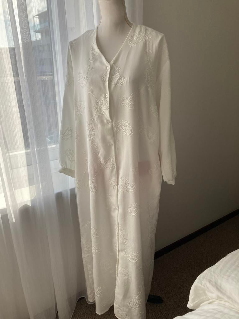 Abaya lange dames bloes jurk, Kleding | Dames, Jurken, Ophalen of Verzenden, Zo goed als nieuw, Maat 38/40 (M), Onder de knie