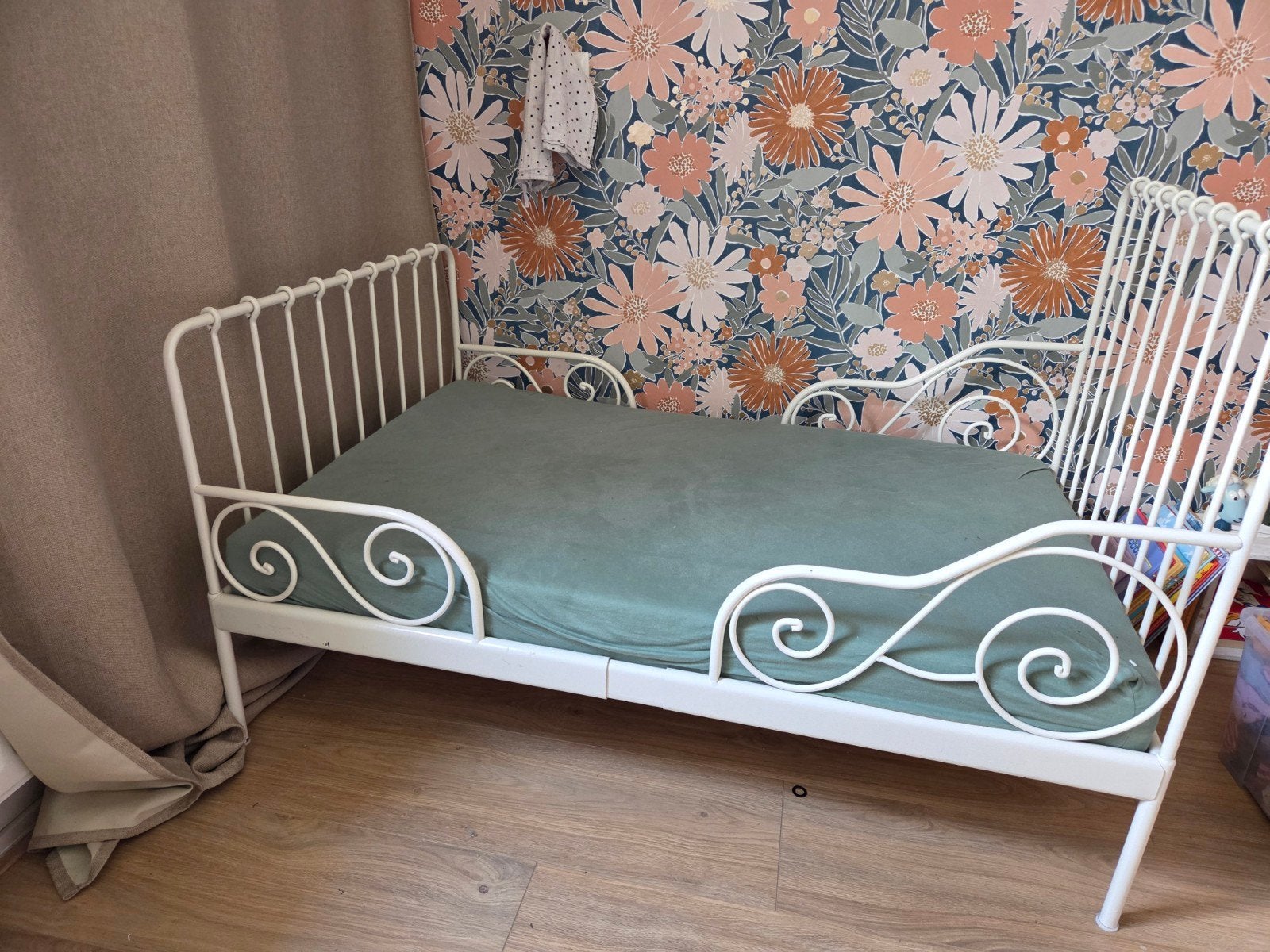 Wit metalen meegroeibed met lattenbodem IKEA Minnen, Ophalen, Gebruikt, Eenpersoons, Wit