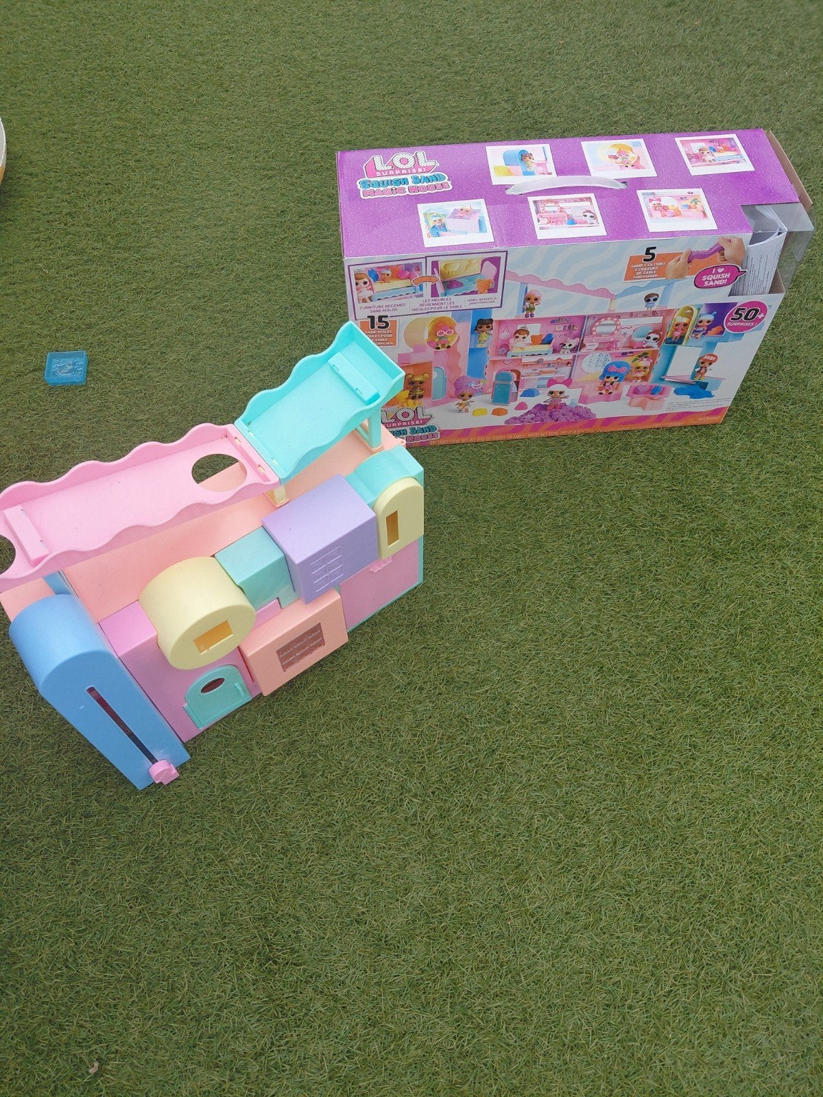 LOL Surprise Speelhuis met Meubels en Accessoires, Kinderen en Baby's, Speelgoed | Poppenhuizen, Ophalen, Zo goed als nieuw