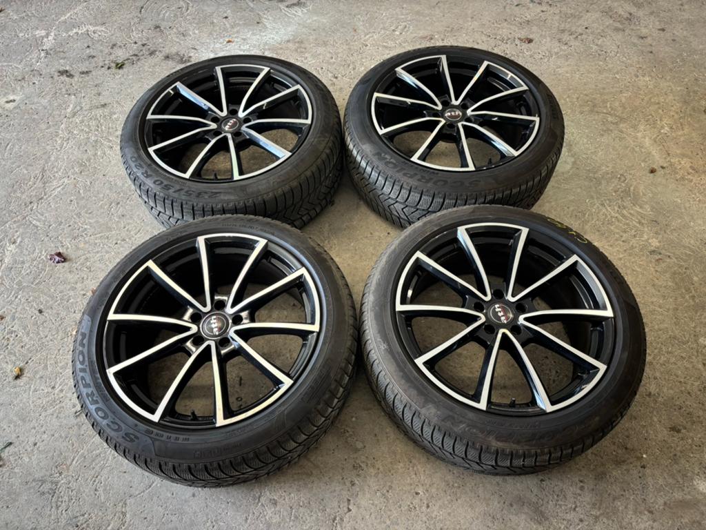 20 inch ATH Velgen met winterband, Ophalen