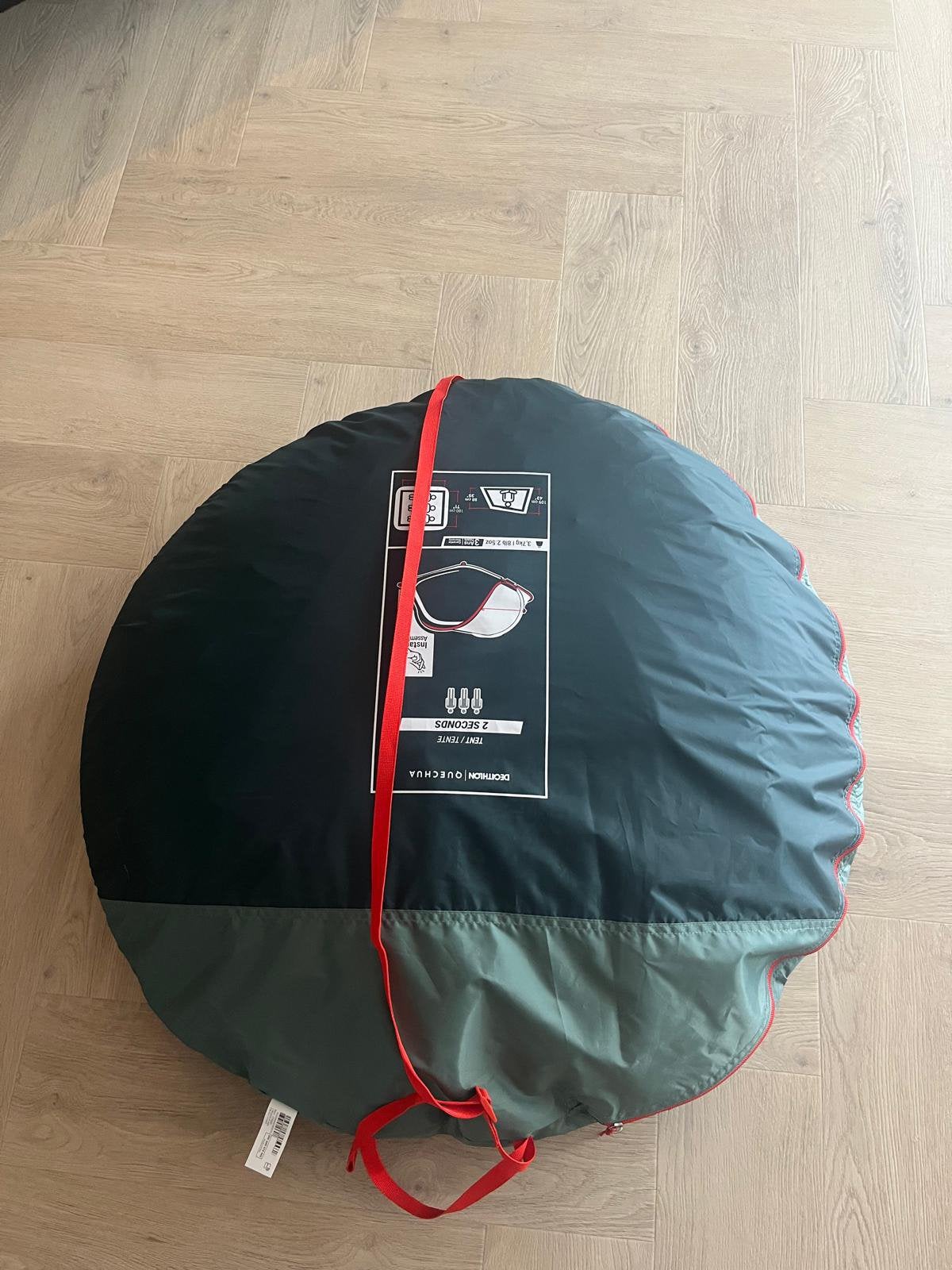 Quecha 3 persoons tent 2 seconds, Caravans en Kamperen, Ophalen, Zo goed als nieuw