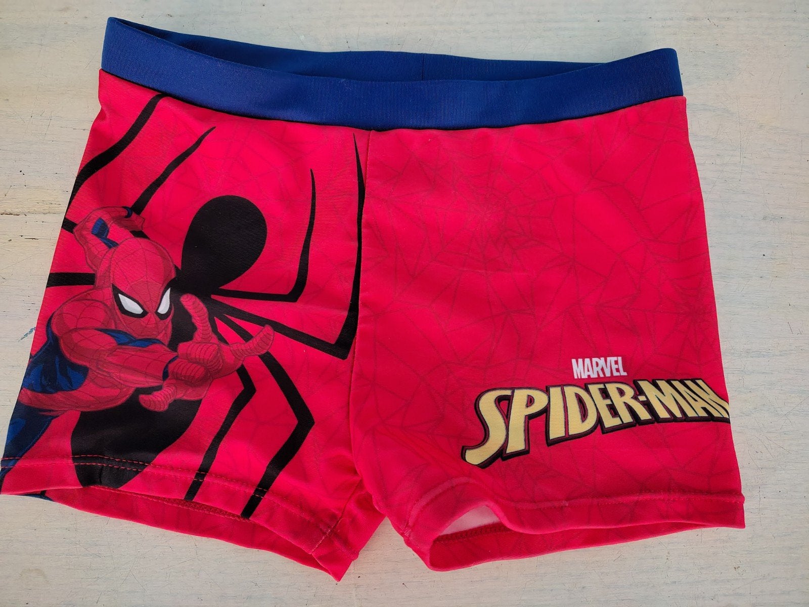 Spiderman zwembroek 122/128 in zeer goede staat, Zo goed als nieuw, Zwembroek, Jongen, Ophalen of Verzenden