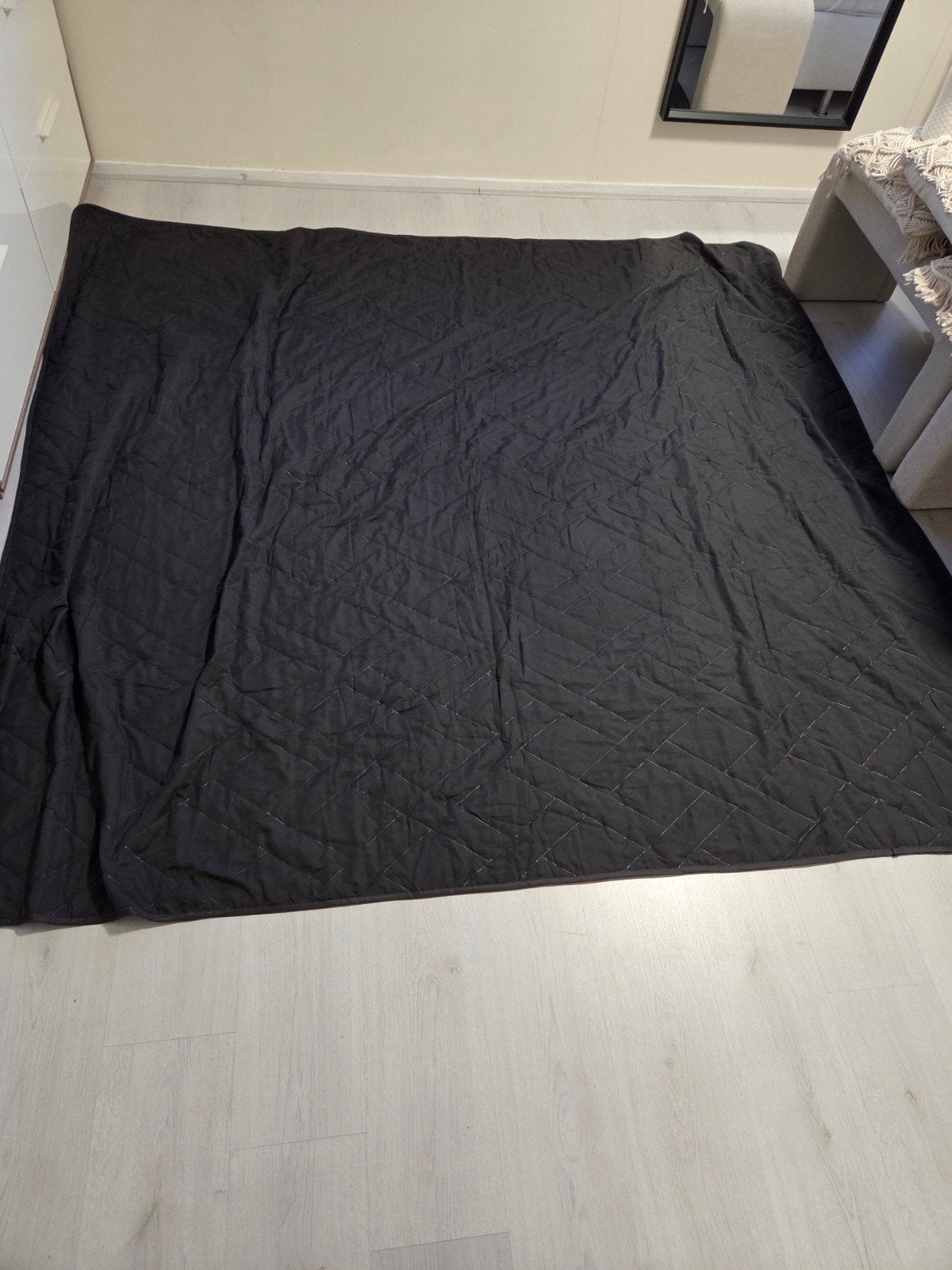 Zwarte bedsprei (220x240), Huis en Inrichting, Slaapkamer | Beddengoed, Ophalen, Zwart, Tweepersoons, Zo goed als nieuw