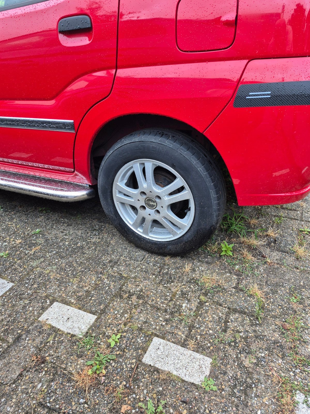 suzuki ignis 1.3 16v  rood vvt 5 deurs., Auto's, Suzuki, Voorwielaandrijving, Stof, Zwart, Ignis