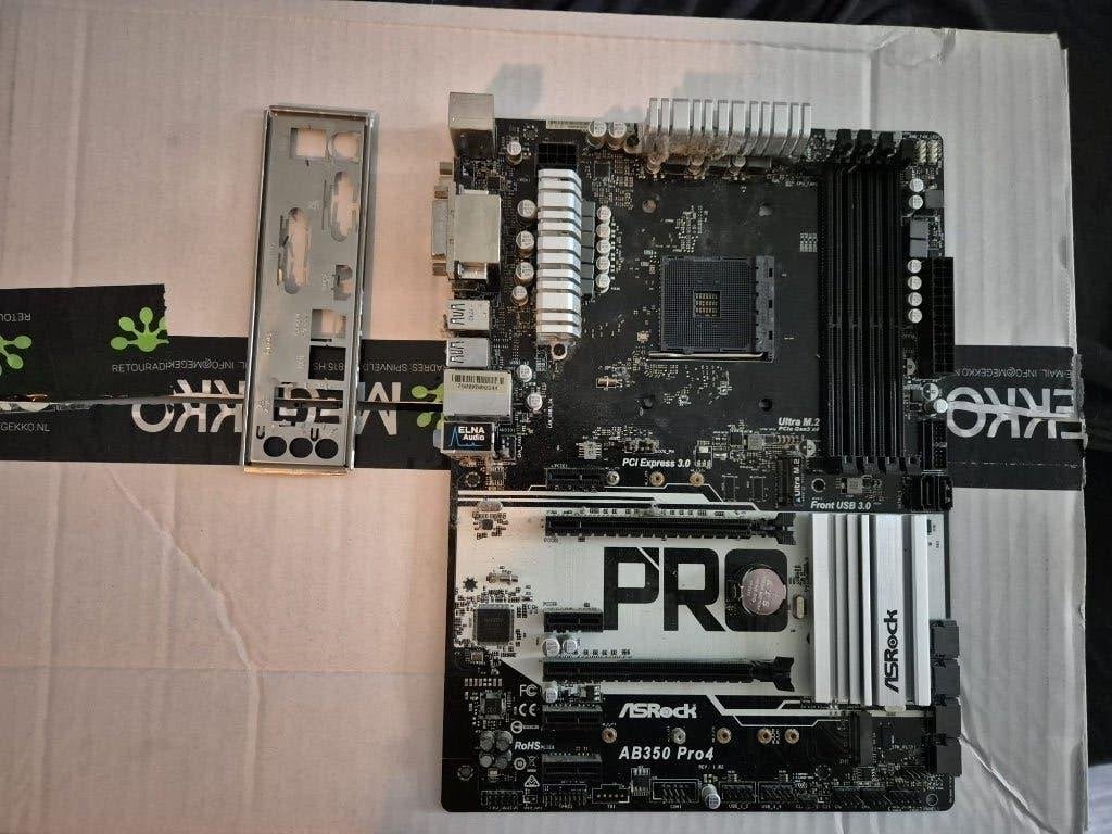 ASRock AB350 Pro4 | AM4 | ATX, Computers en Software, Moederborden, Gebruikt, DDR4, Ophalen of Verzenden, Socket AM4