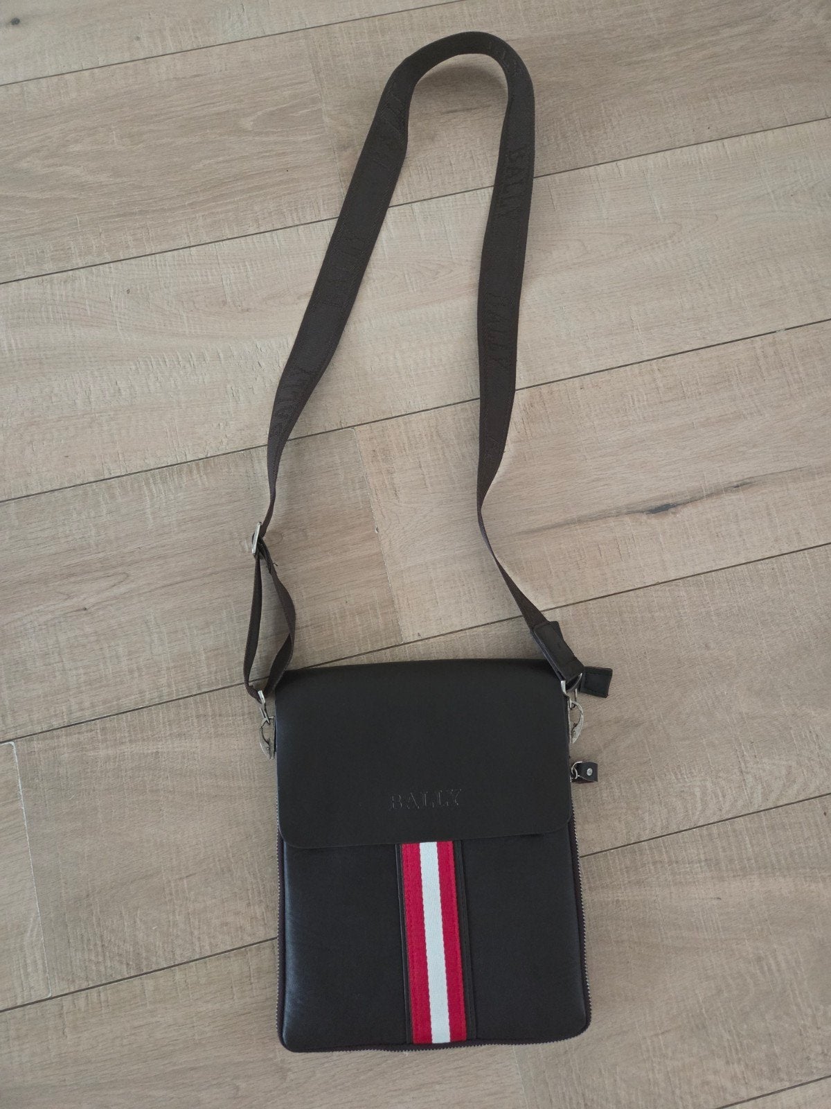 Bally schoudertas, Overige merken, Gebruikt, Zwart, Ophalen of Verzenden
