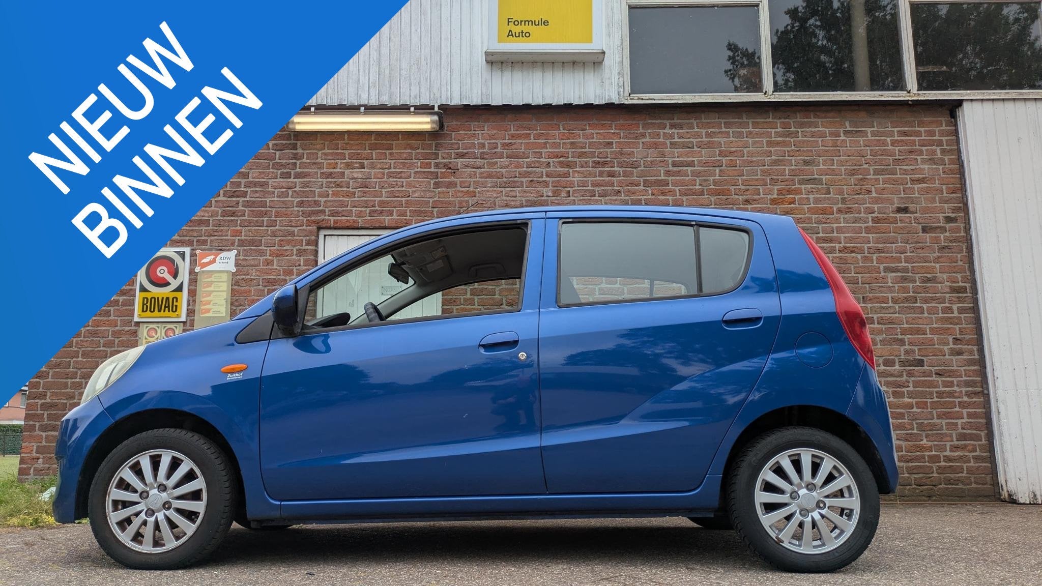 Daihatsu Cuore 1.0 Premium - airco - 1e eign., Voorwielaandrijving, Stof, Zwart, 18 €/maand