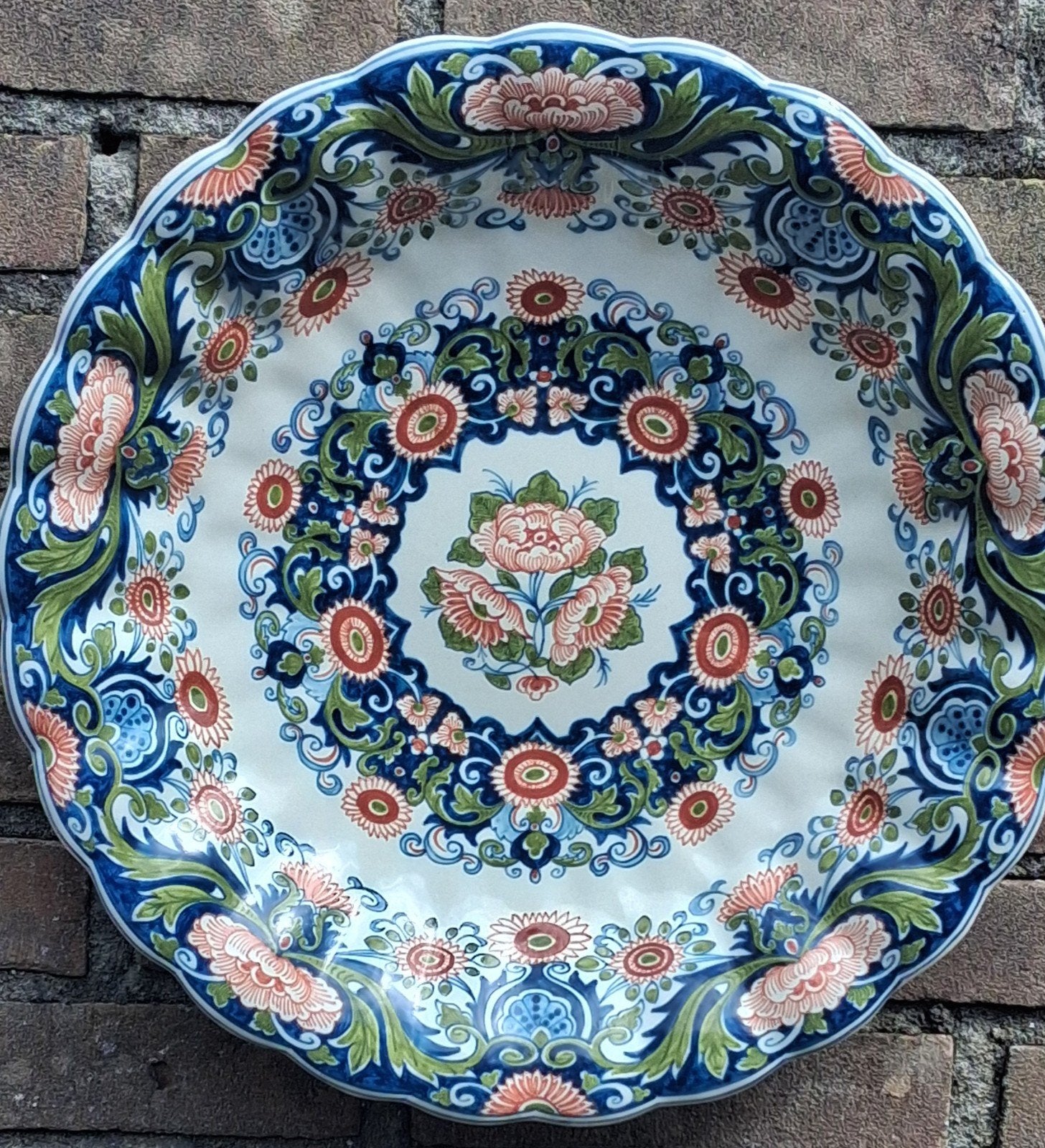 MAKKUM. Wandbord/schaal 960. Golfpatroon. 38cm. *Zie tekst., Ophalen