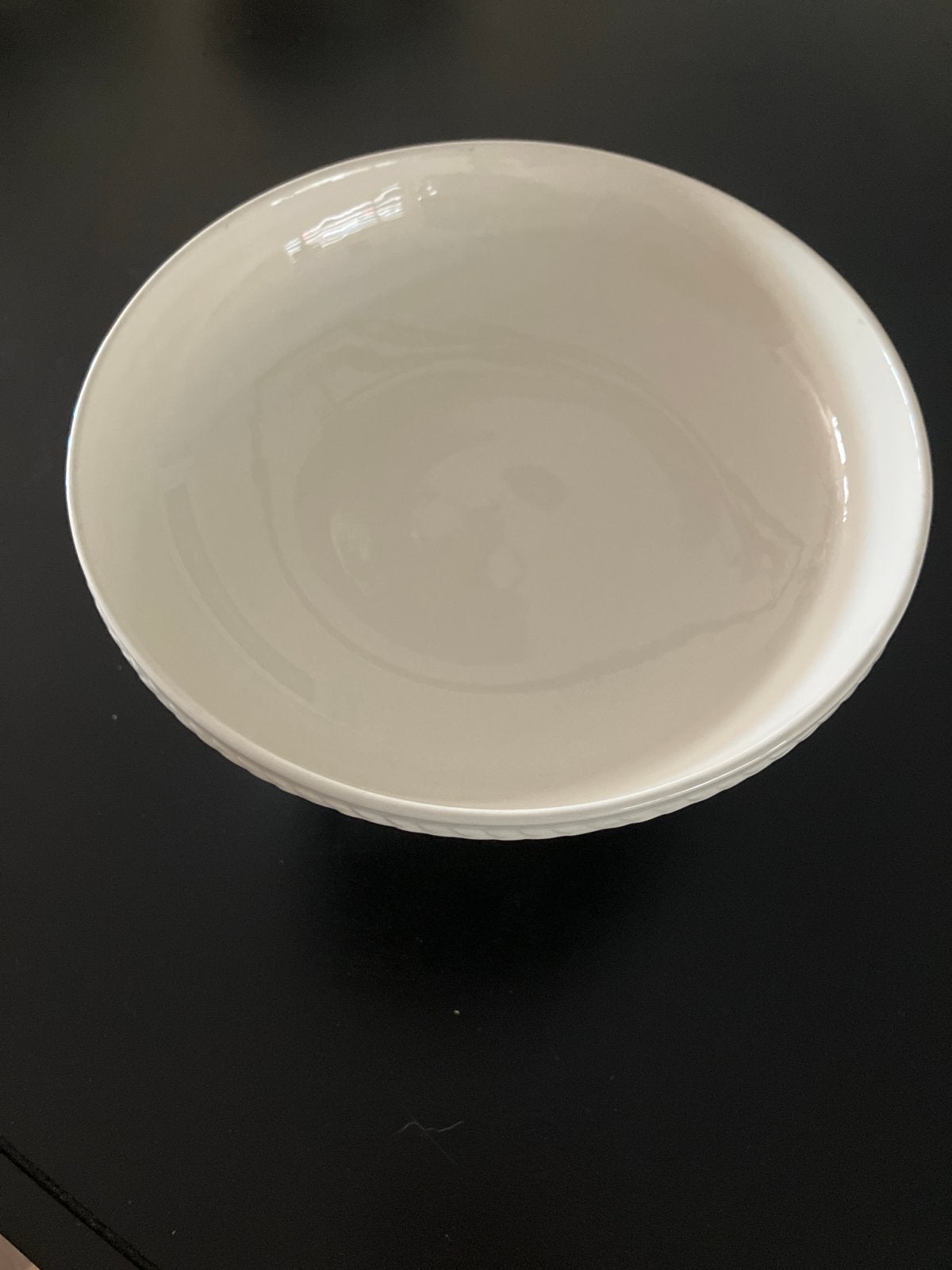 Puntgave Wedgwood Edme fruitschaal, Ophalen