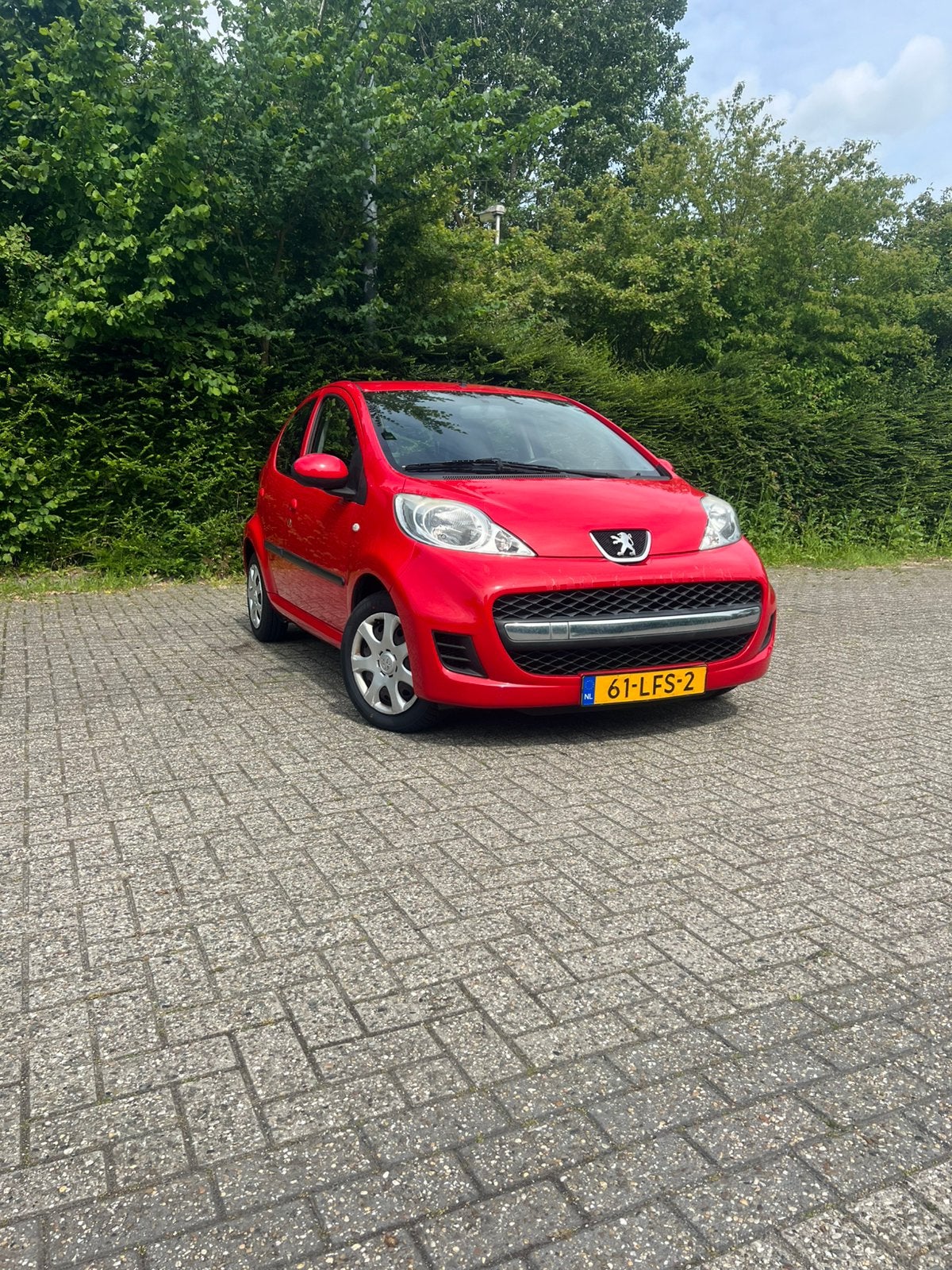 Peugeot 107 1.0 12V 5DR/ Nw koppeling/ Nw Apk/Bluetooth/Elc, Auto's, Voorwielaandrijving, 4 stoelen, 68 pk, Origineel Nederlands