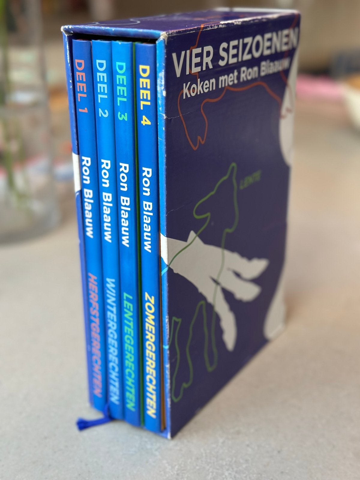 Vier Seizoenen Koken met Ron Blaauw (4-delige set), Boeken, Ophalen of Verzenden, Zo goed als nieuw, Nederland en België, Voorgerechten en Soepen