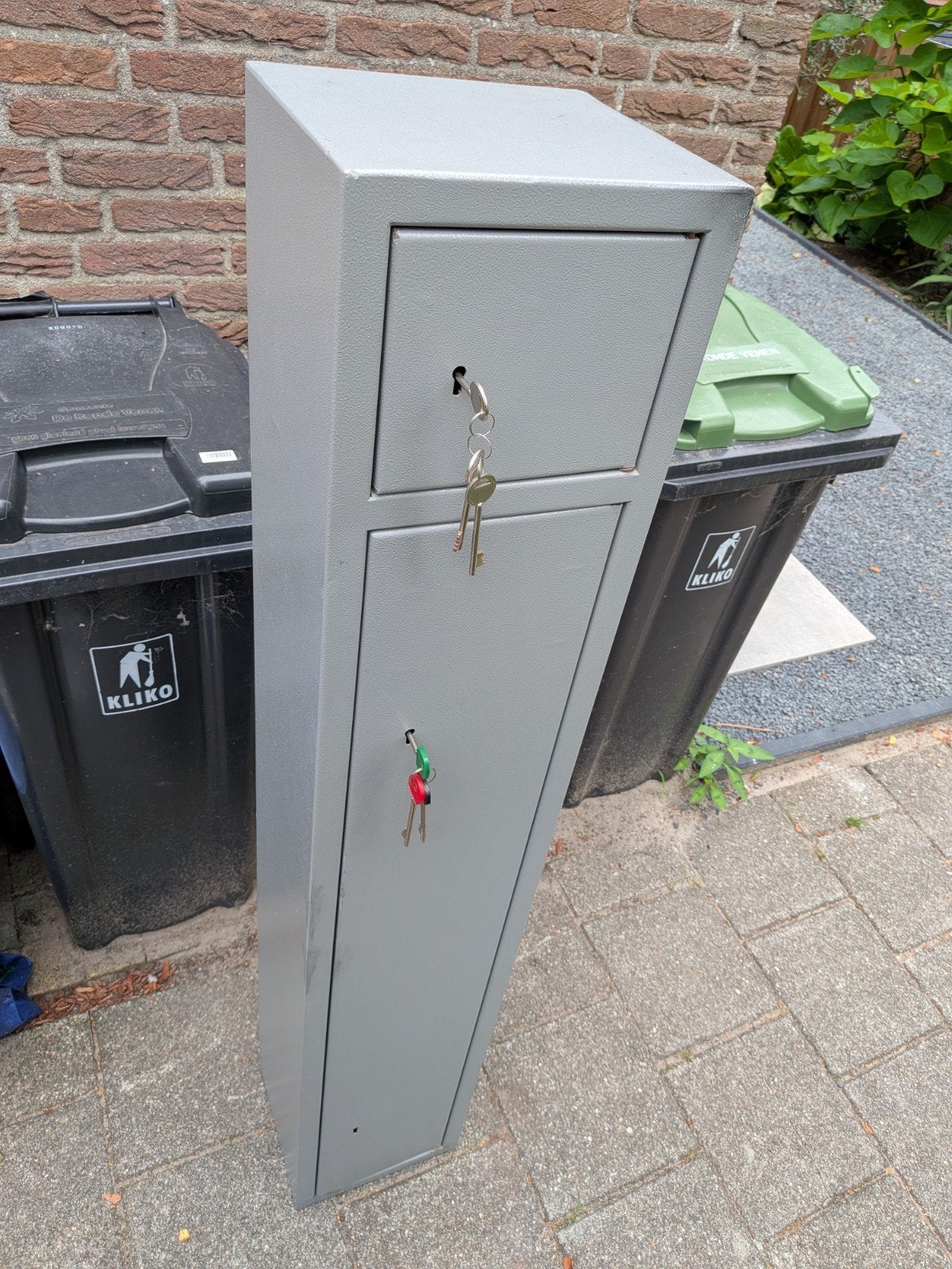 Zeer nette wapenkluis met munitiecompartiment, Ophalen, Zo goed als nieuw