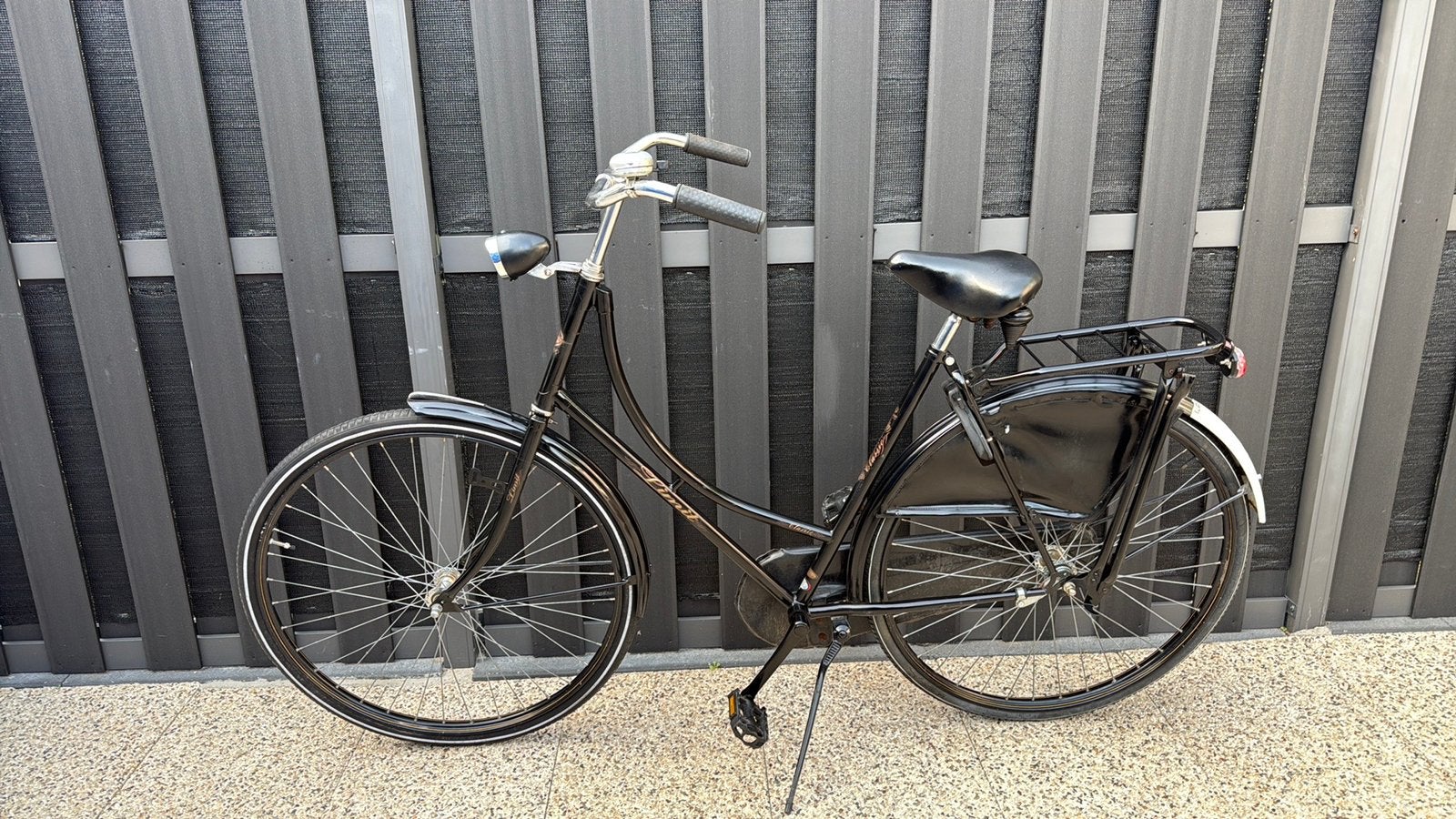 Nette Omafiets Limit 28 inch, 56 cm of meer, Ophalen, Zo goed als nieuw, Terugtraprem