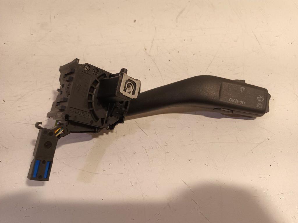 Ruitenwis schakelaar Volkswagen Golf, Onderdelen@venauto.nl, Van der Ven Autorecycling B.V., Gebruikt, Ettenseweg 76, 4706 PB Roosendaal, The Netherlands