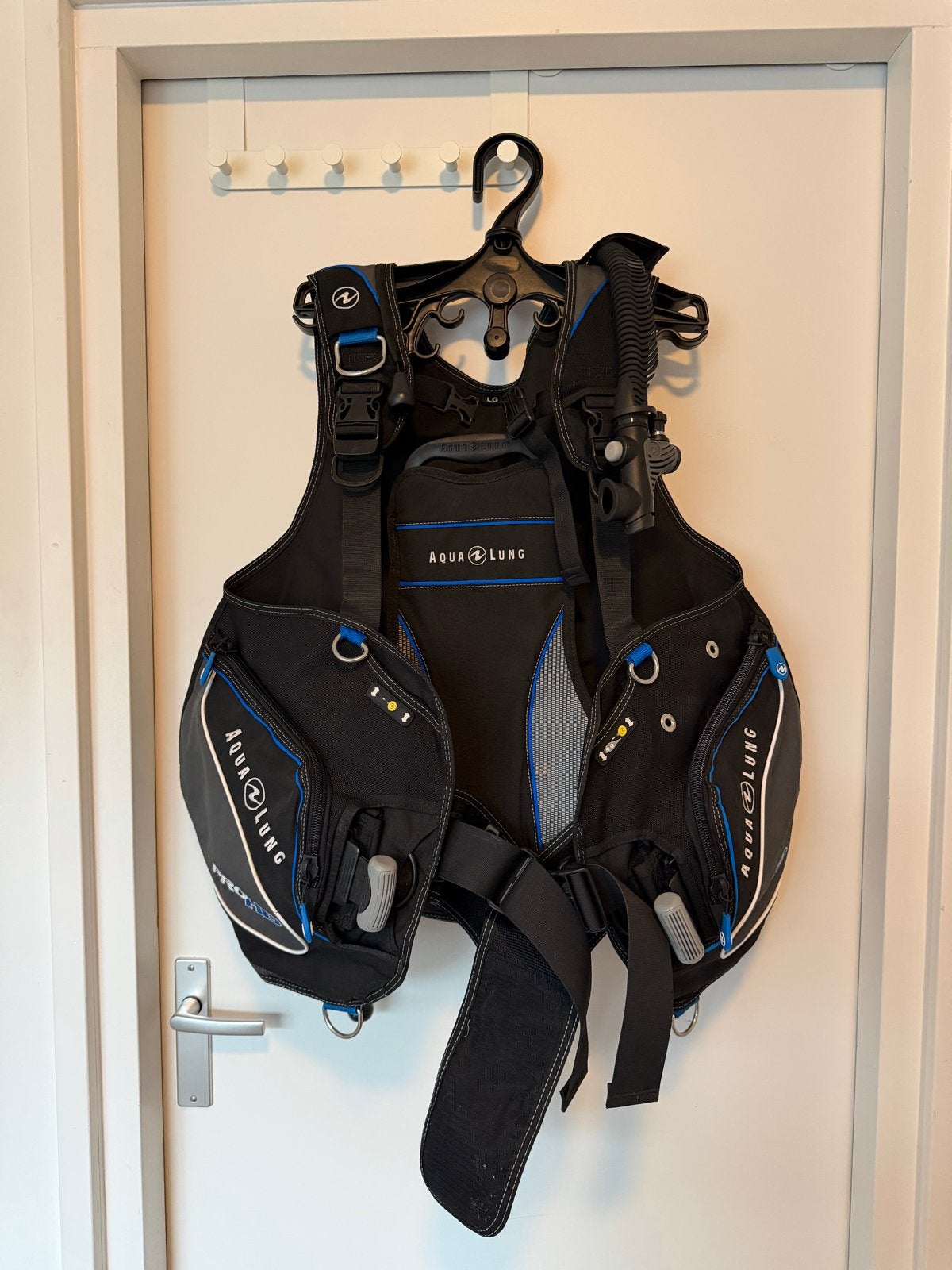 BCD Aqualung Pro HD - Maat LG, Watersport en Boten, Duiken, Ophalen of Verzenden, Zo goed als nieuw, Trimvest of Wing